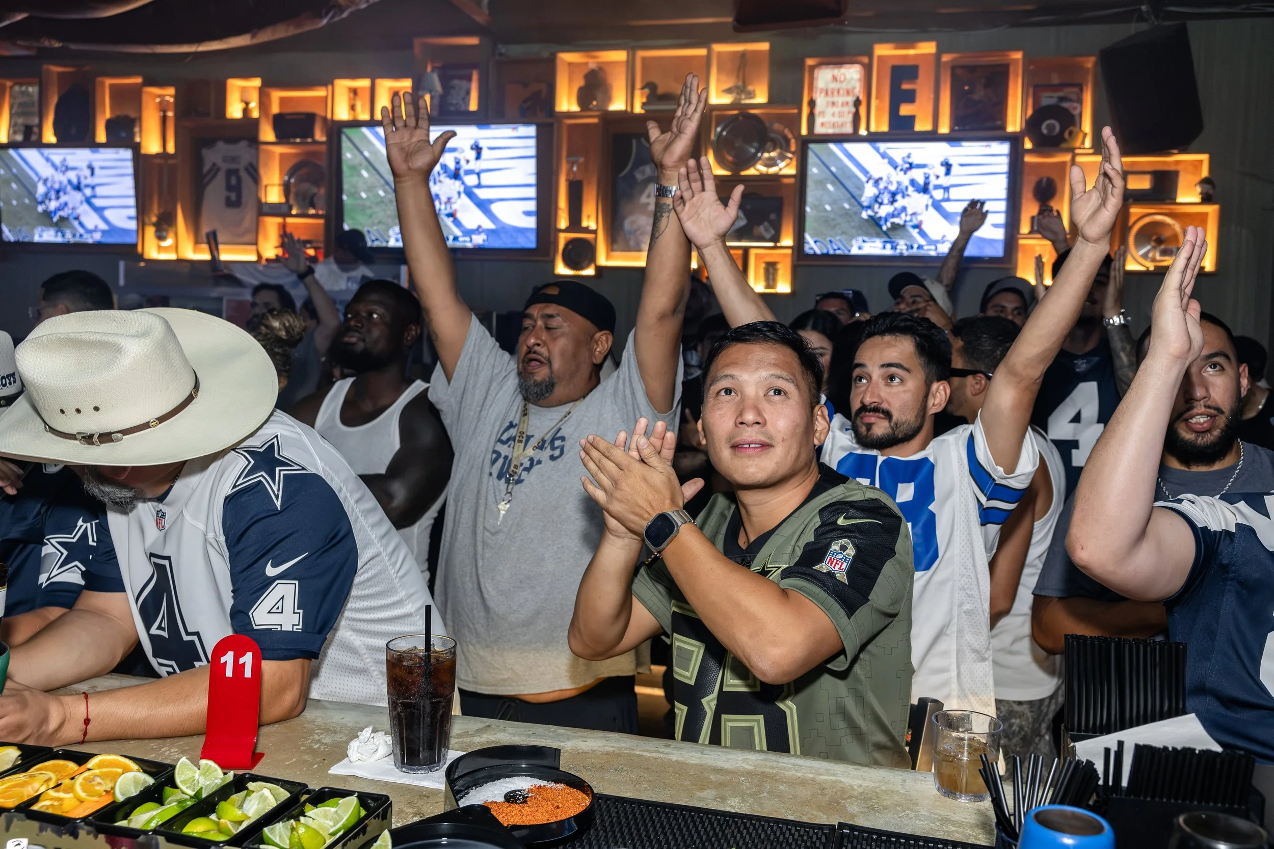 Elle_CowboysVGiants-51.jpg