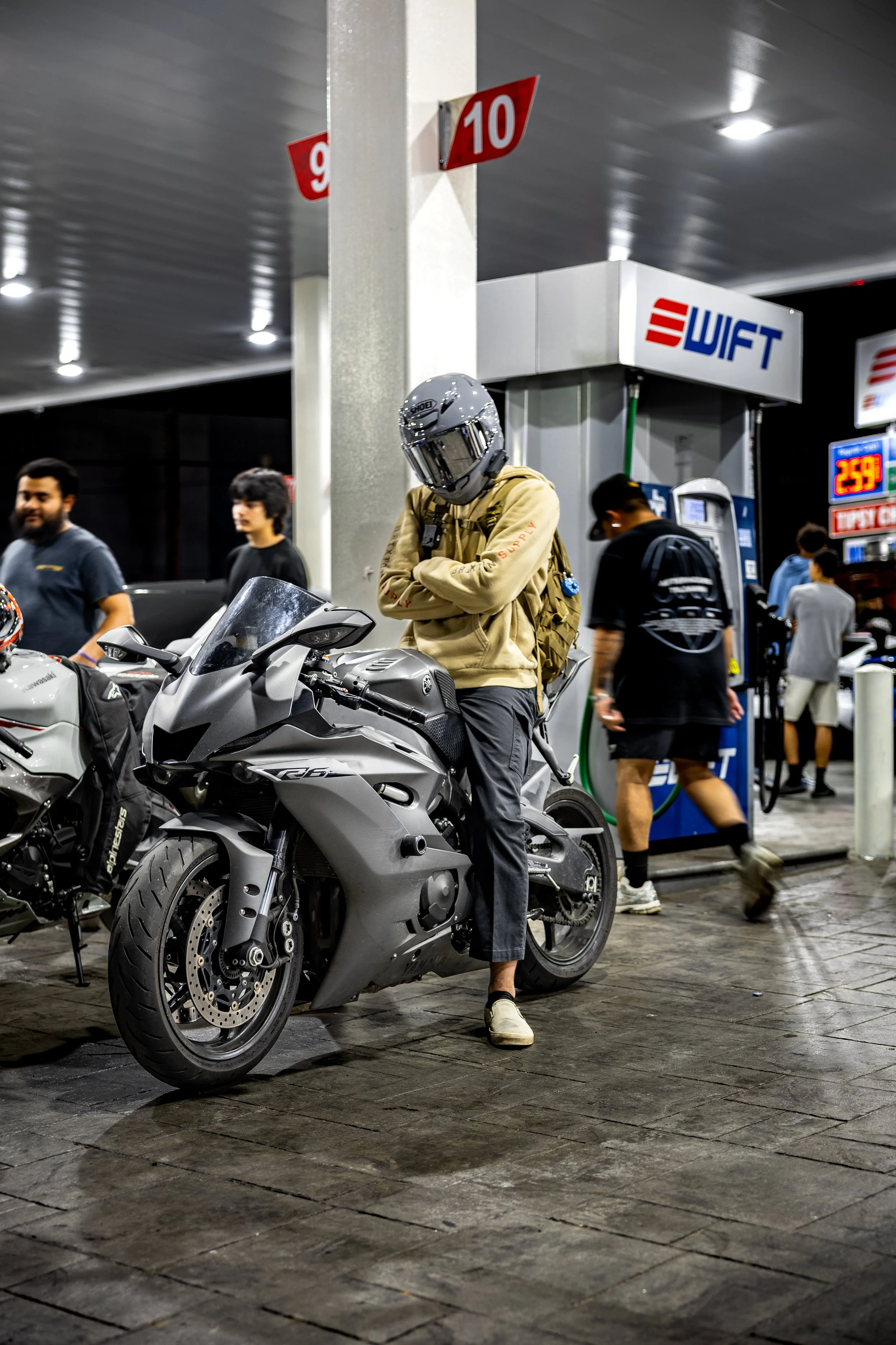 Essence_BMWMeet-50.jpg