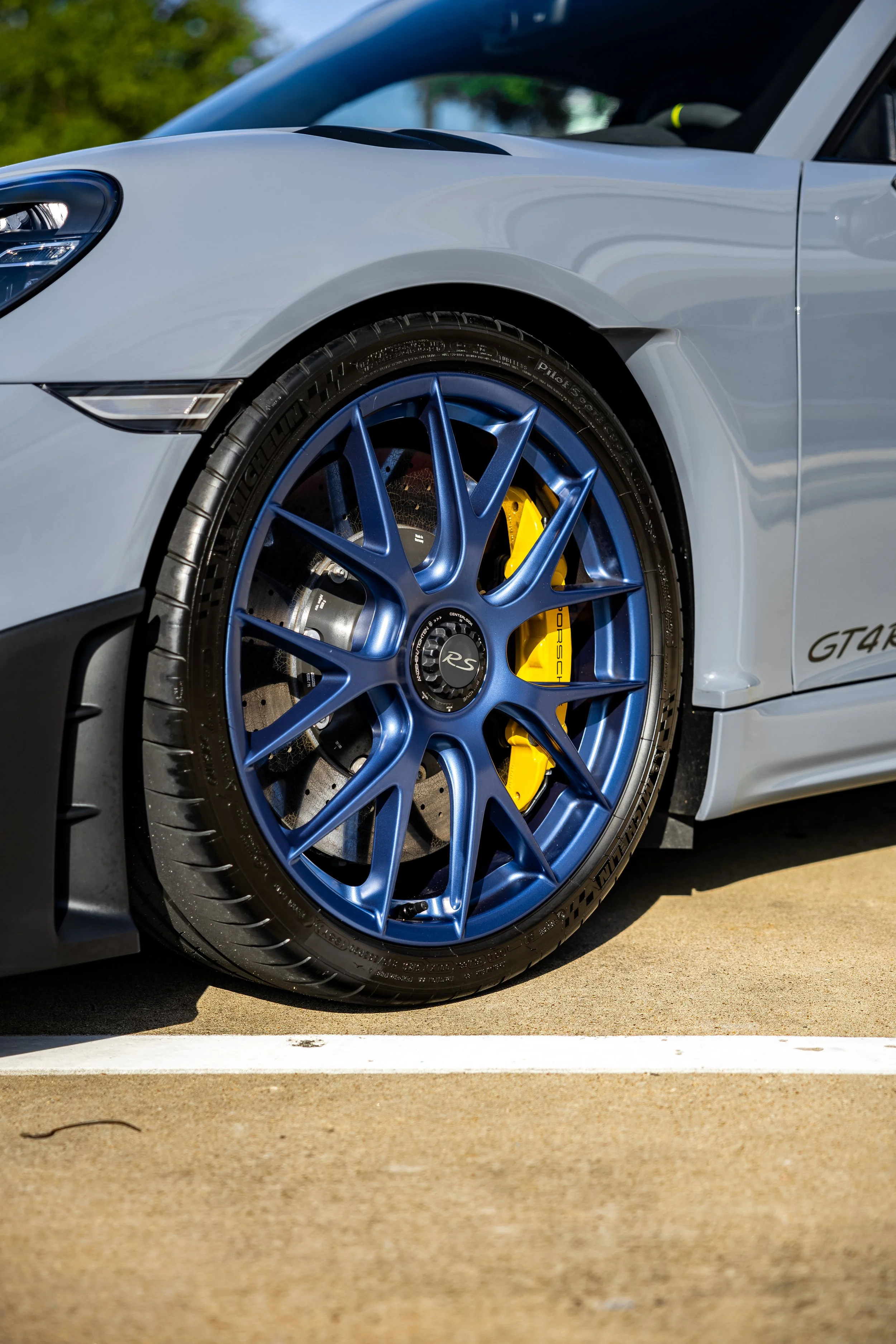Porsche_GT4_RS-9.jpg