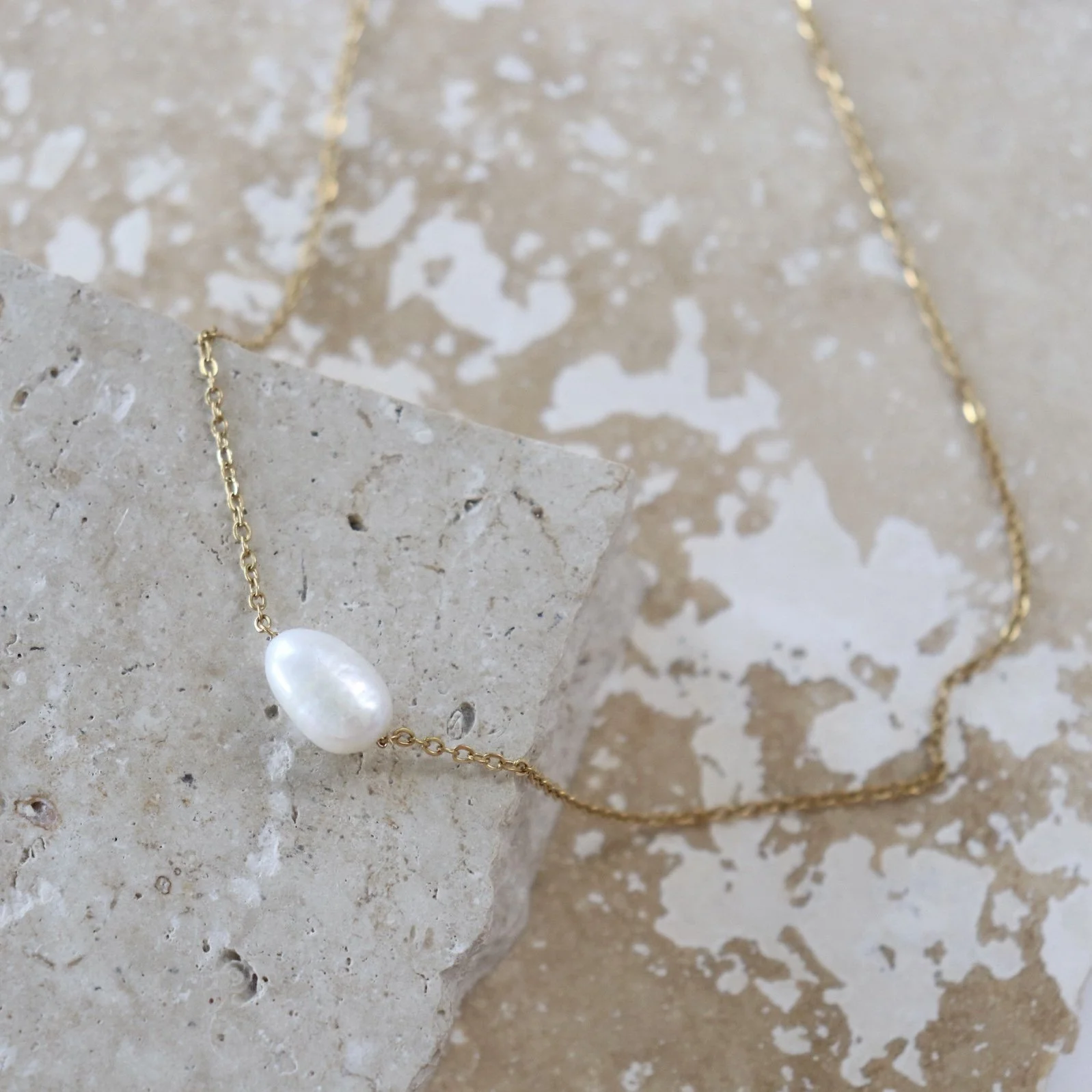 To Be listed - Pip - MUSE (Gold Chain)  (1).JPG