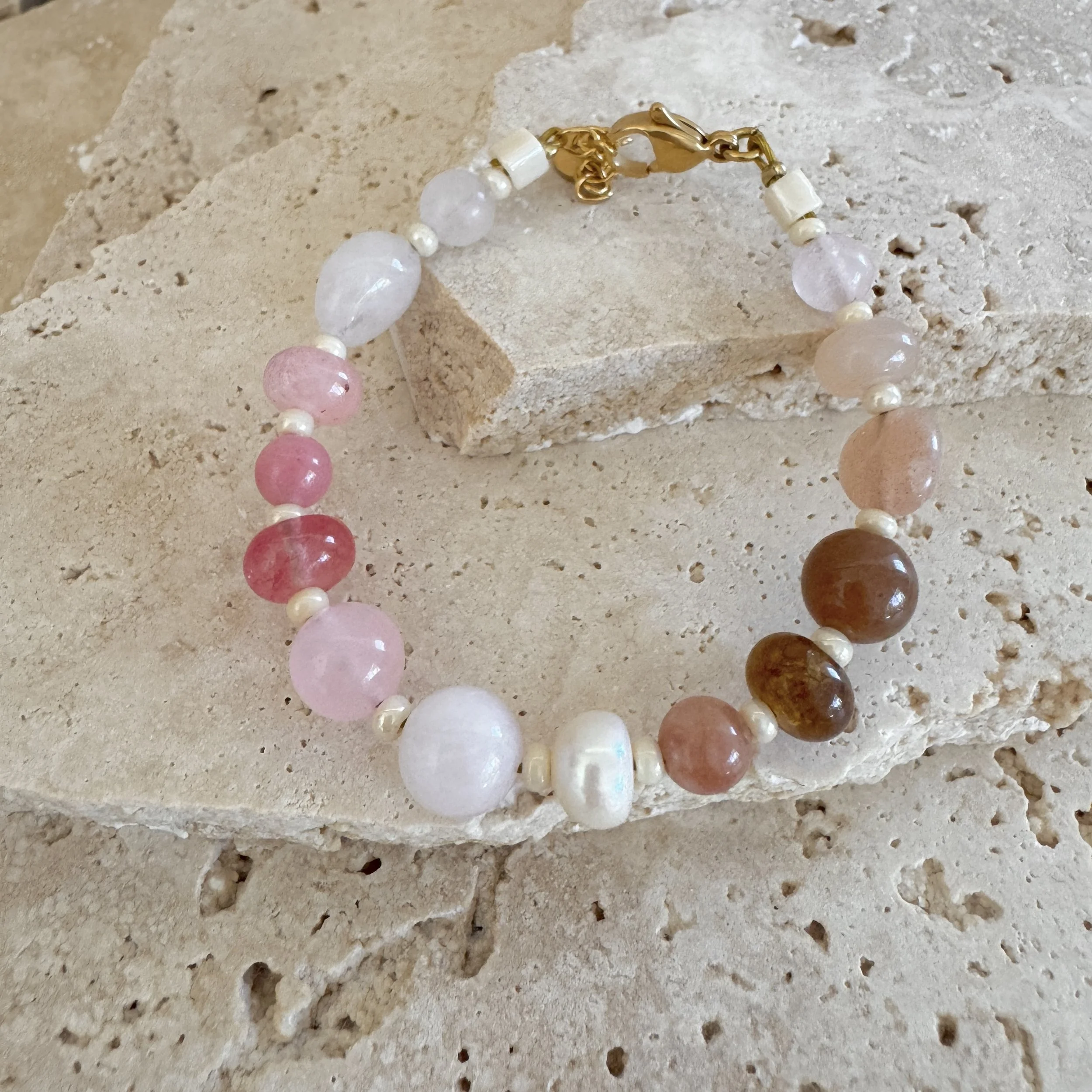 Grow Baby Co - Whisper Bracelet - Rose - Kids.jpg