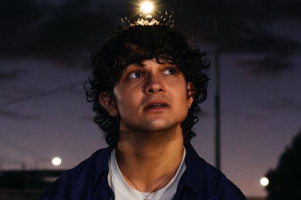 premiere: Watch tom nethersole’s new music video ‘Meant to be alone’