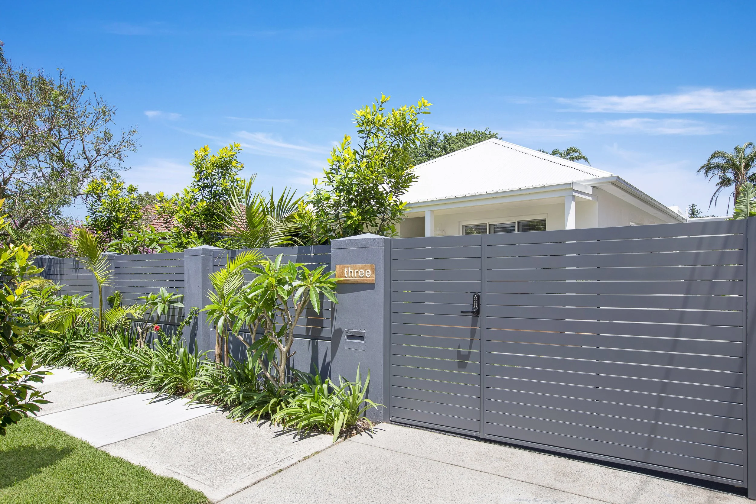 Carnegie-Circuit-3-Chifley-Facade 4.jpg