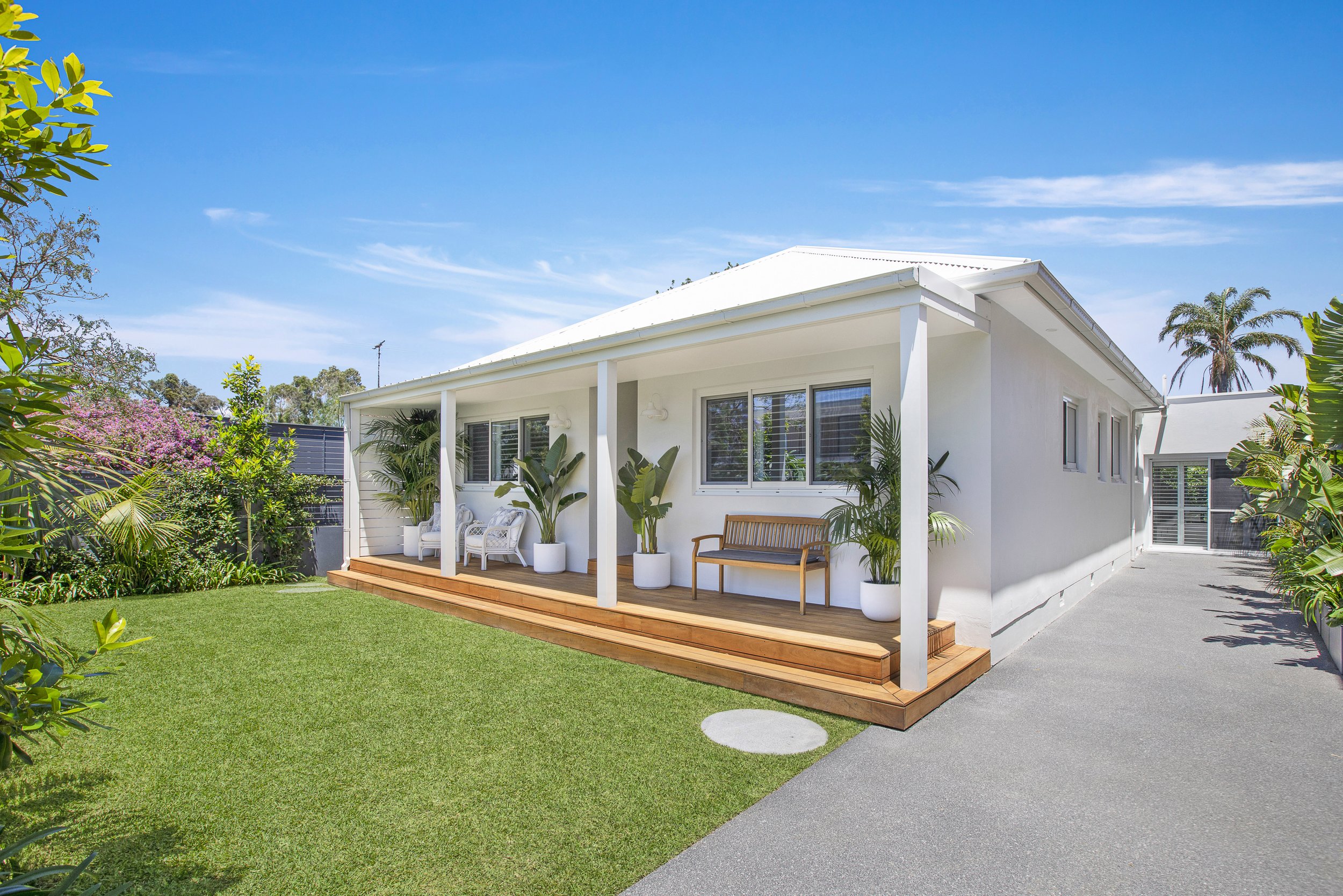 Carnegie-Circuit-3-Chifley-Facade 1.jpg