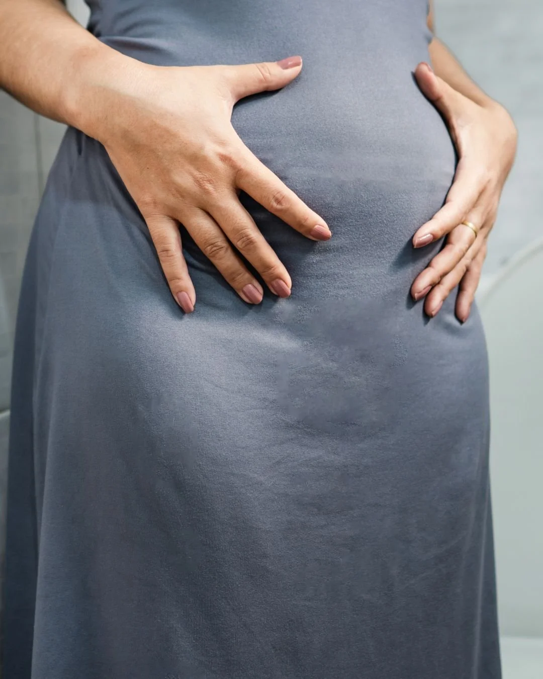 Acupuncture for Bloating in Calgary — Why Your Abdomen Expands and What TCM Does About It