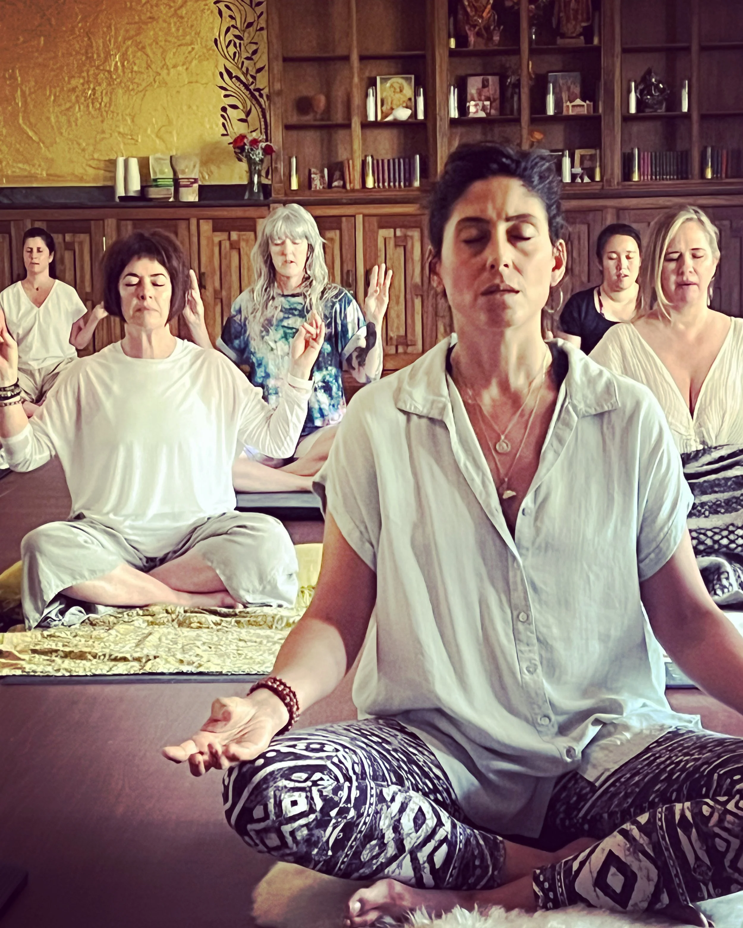 Group photo kundalini.JPG