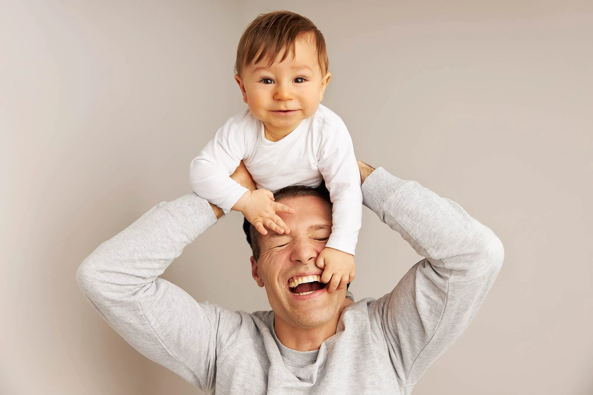 Zeitlose Familienfotos in Leipzig mit natürlicher Bildsprache