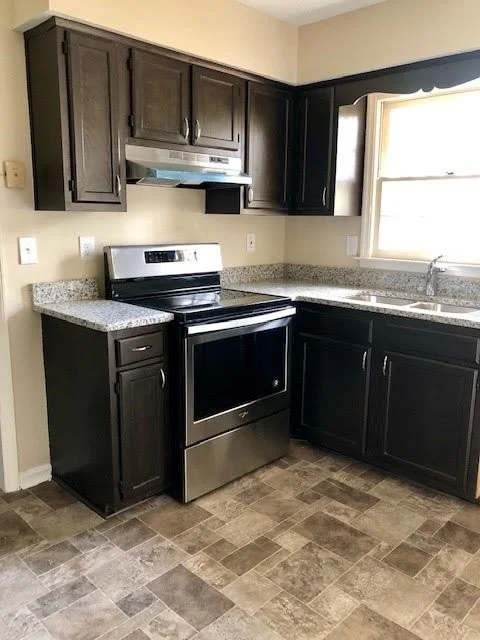 kitchen 3.jpg