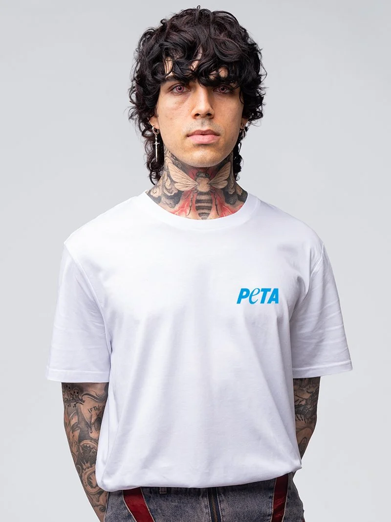 Veganes T-Shirt - PETA Logo klein