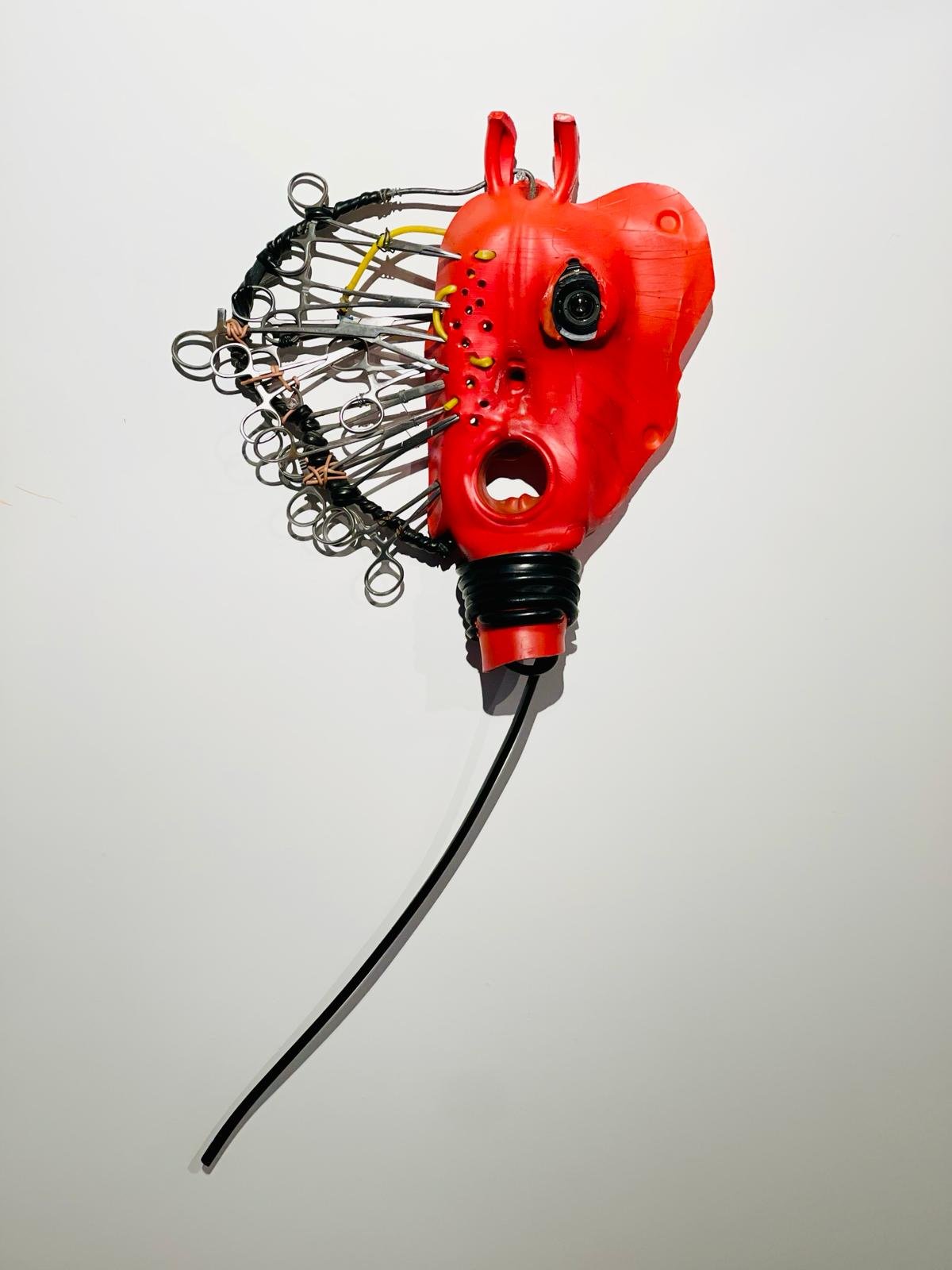 CLIVE MUKUCHA - Irremovable . Mask 2 - Found objects - size 80 x 38 x 7 cm | 800g - year 2017