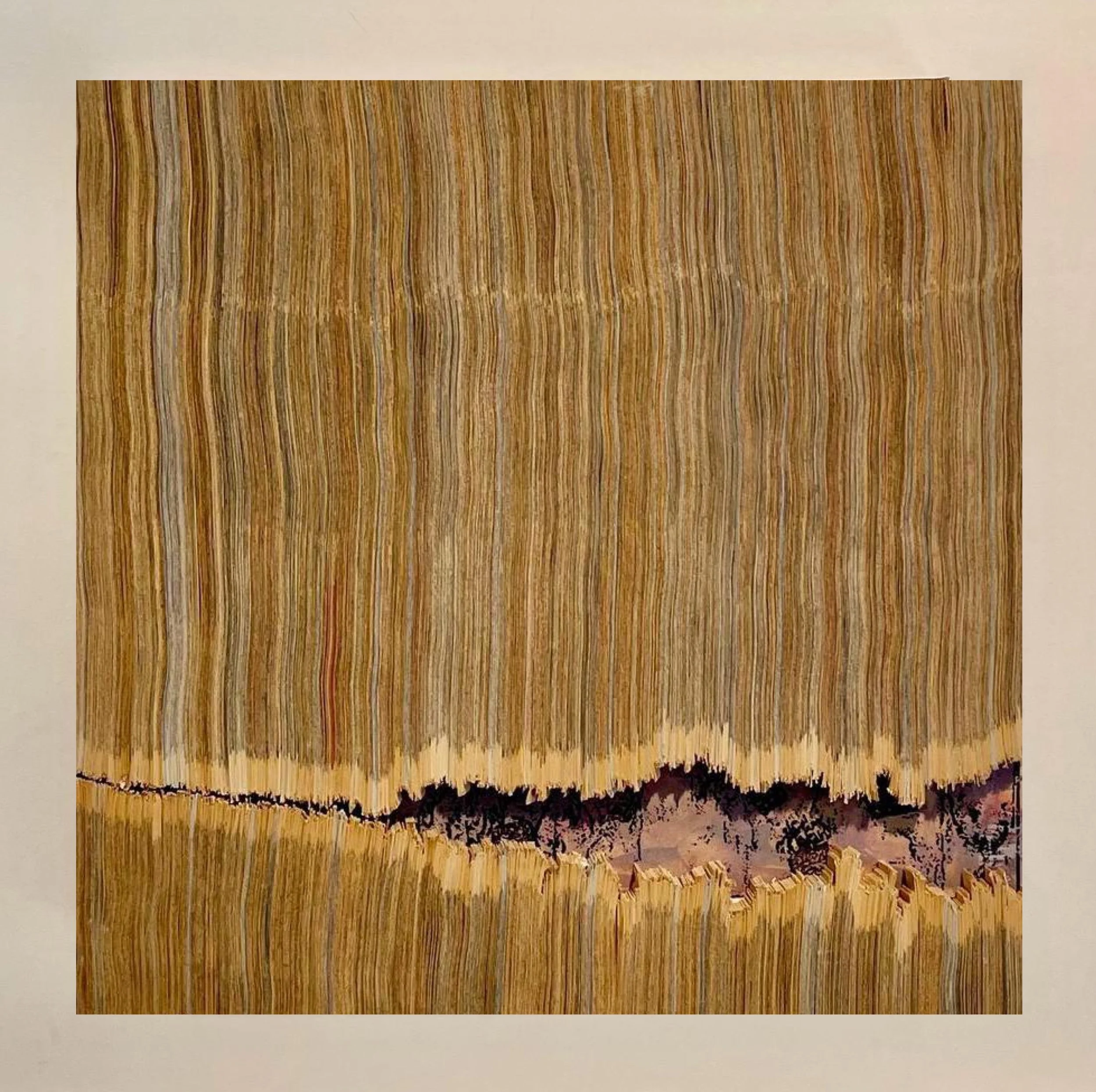FARSHID DAVOODI - Past - Silscreen print on compacted newspaper - size 35 x 35 cm - year 2020
