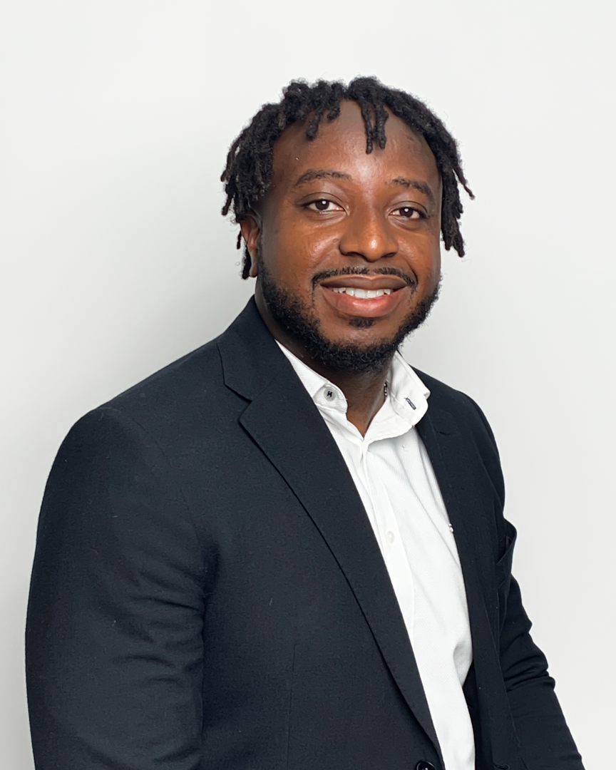 Bobby+Faboyede+professional+pic.png