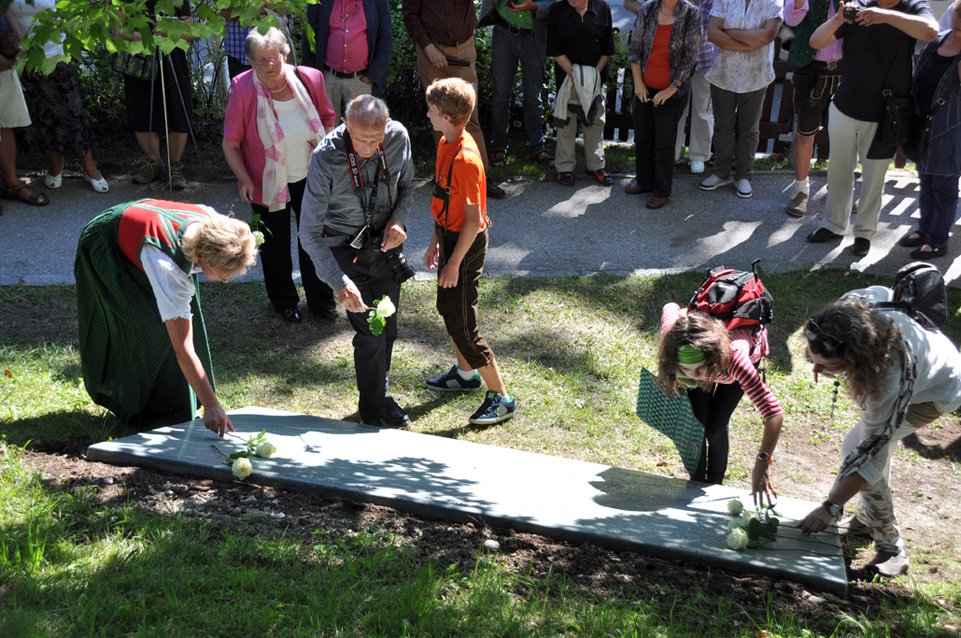 Gedenksteinverlegung-Goldegg-8.8.2014---095-.jpg