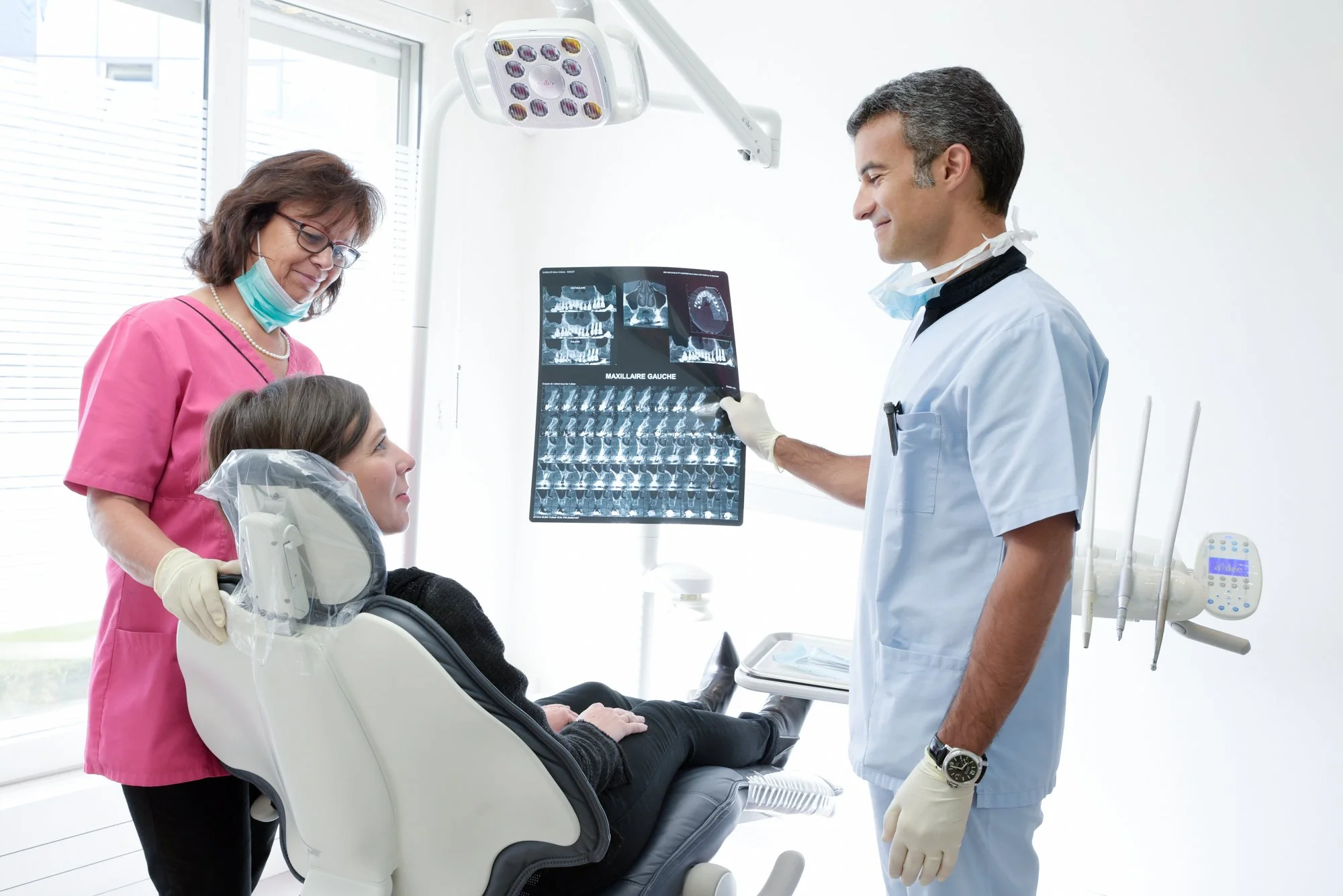 Dentiste Paris Perpignan Portrait Professionnel Entreprise Société Paris Perpignan France ; Portrait Professionnel Paris Expert-Comptable N&B Paris Perpignan France ; Portrait Professionnel; Paris; Perpignan; Montpellier; France; Sud; Photo; Qualité;