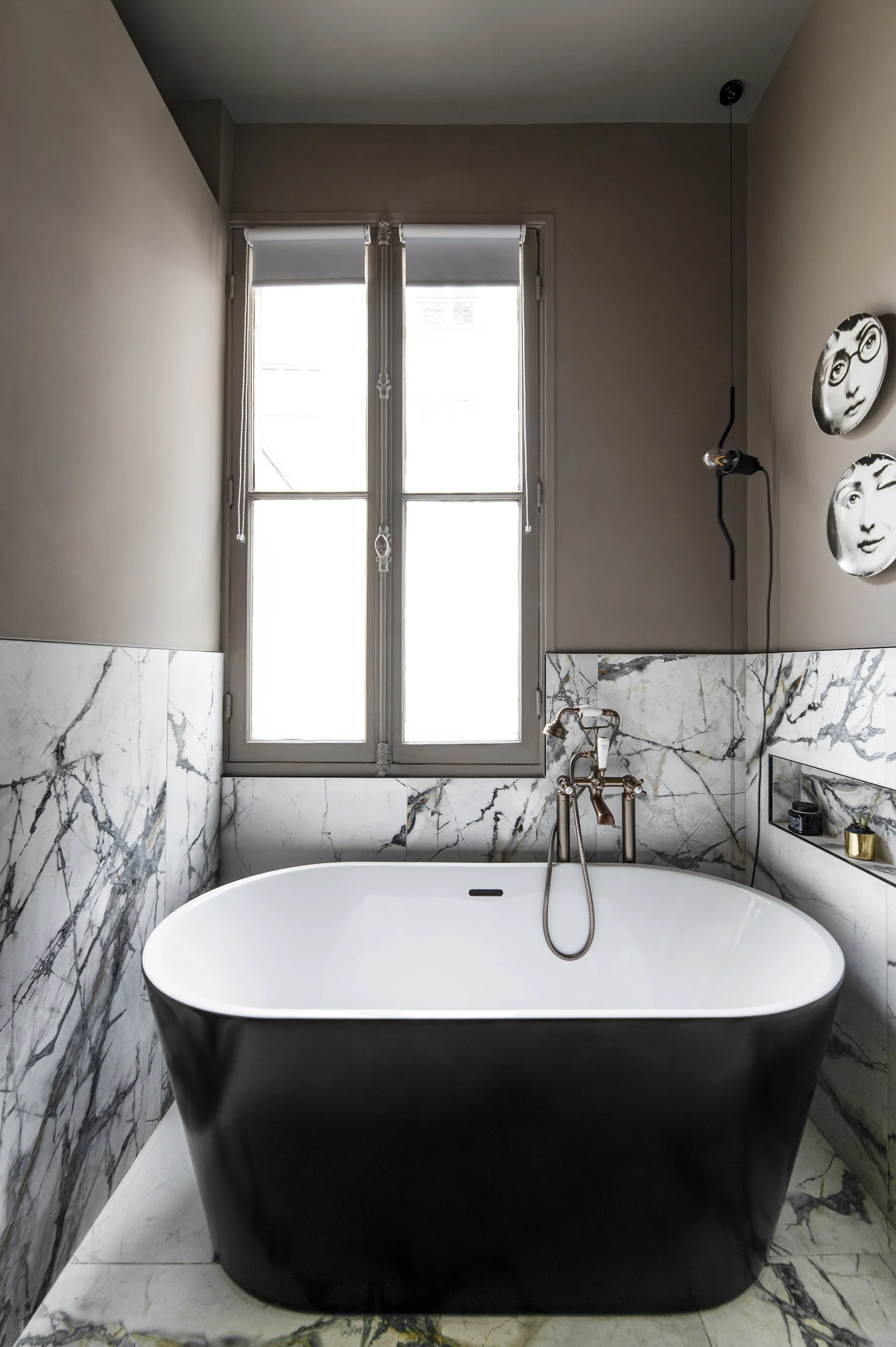Architecture Intérieur; Architecte; Décorateur; Salon ;Cuisine; Salle de Bain; Marbre; Paris; Perpignan; ©Juliette Jem ; Entreprise, Société, Etude, Notaire, Bureaux Paris; Perpignan; ©Juliette Jem, Locaux, Extérieurs, Photo d’Intérieure, Boutiques, 