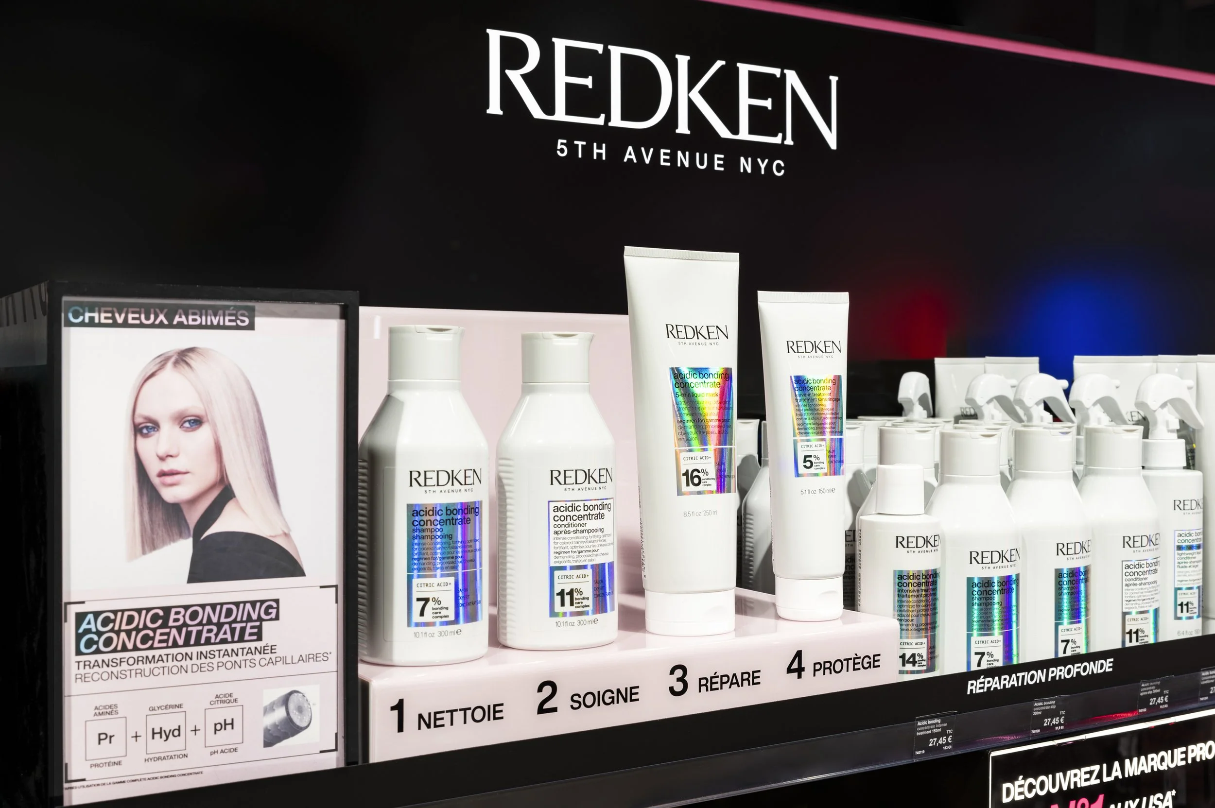Magasin, Redken, L'Oreal Paris, Merchandising, Biens Immobiliers Architecture Intérieur Architecte Décorateur Salon Cuisine Salle de Bain Marbre Paris Perpignan ©Juliette Jem  Architectures d’Intérieur, Architecte, Décorateurs, Maison, Biens Immobili