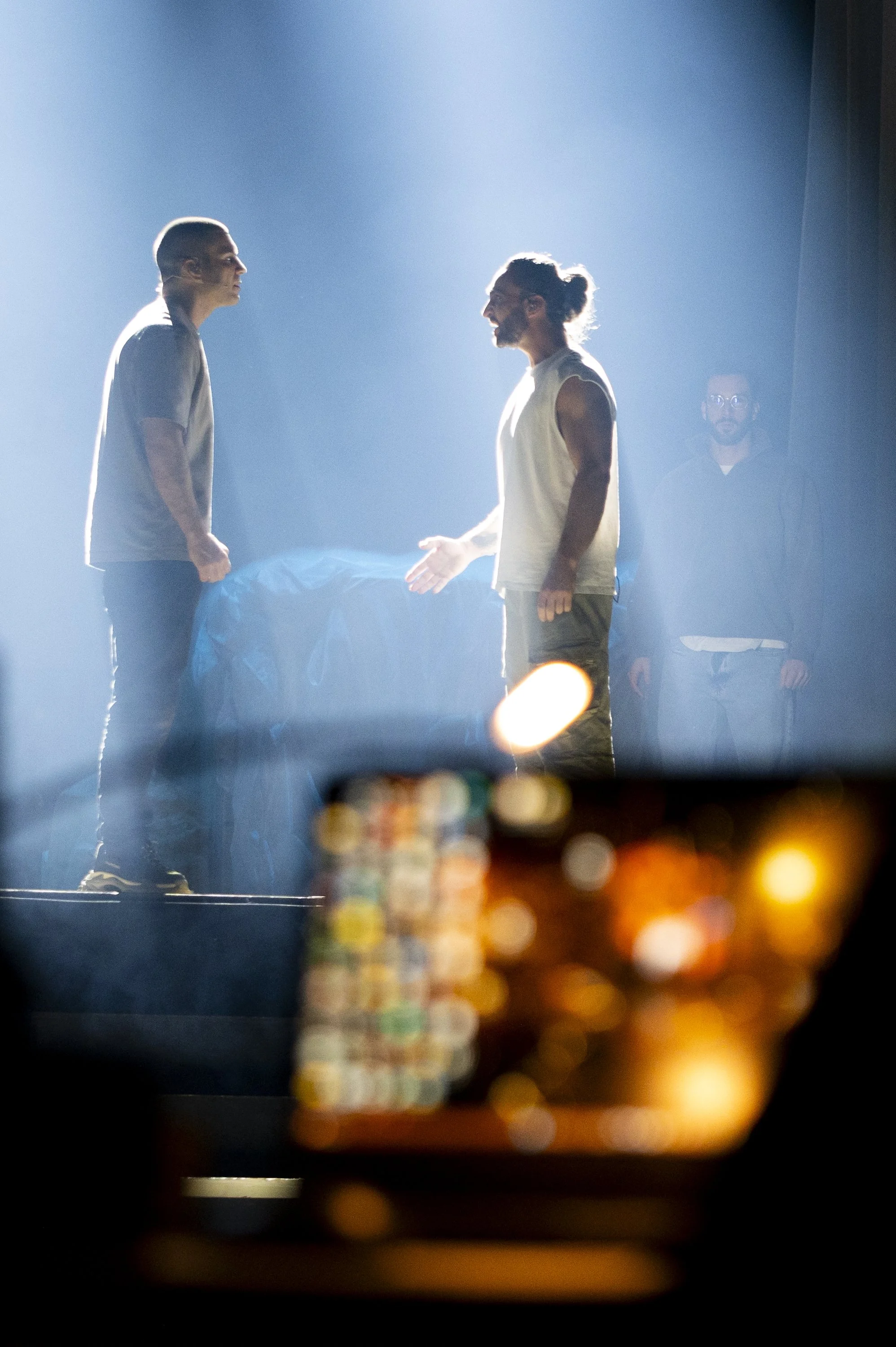 PASCAL OBISPO, Les Dix Commandements, ALBERT COHEN, GIULIANO PEPARINI, VINCENZO PISCOPO, Making-Of, Coulisses, Préparation, Spectacle, Costume, Danse, Chanteur, Juliette Jem, photographe, France, Paris, Italie, ANDREAS
MÜLLER, VERONICA
PEPARINI