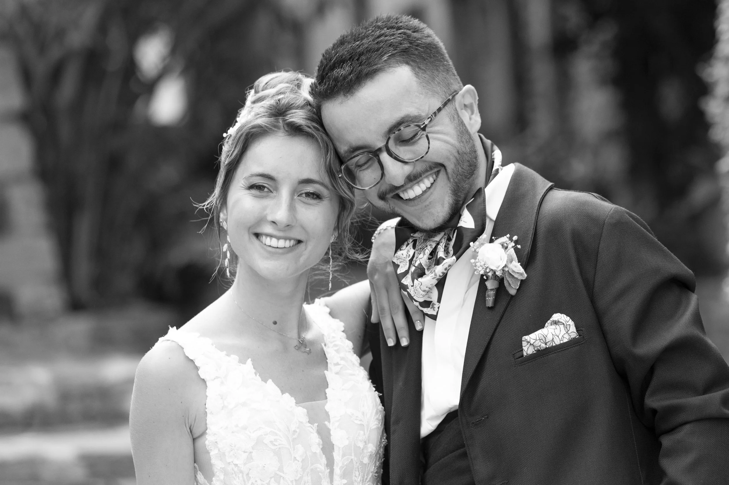 Mariage; France ;  photographe mariage, juliette jem, glamour; chic; française; charme; amour; mariage, wedding; fete, Sud; méditerranée; passion; photo; charme; Paris; Perpignan; Aix-en-Provence; Collioure; Eglise; Plage; alliances