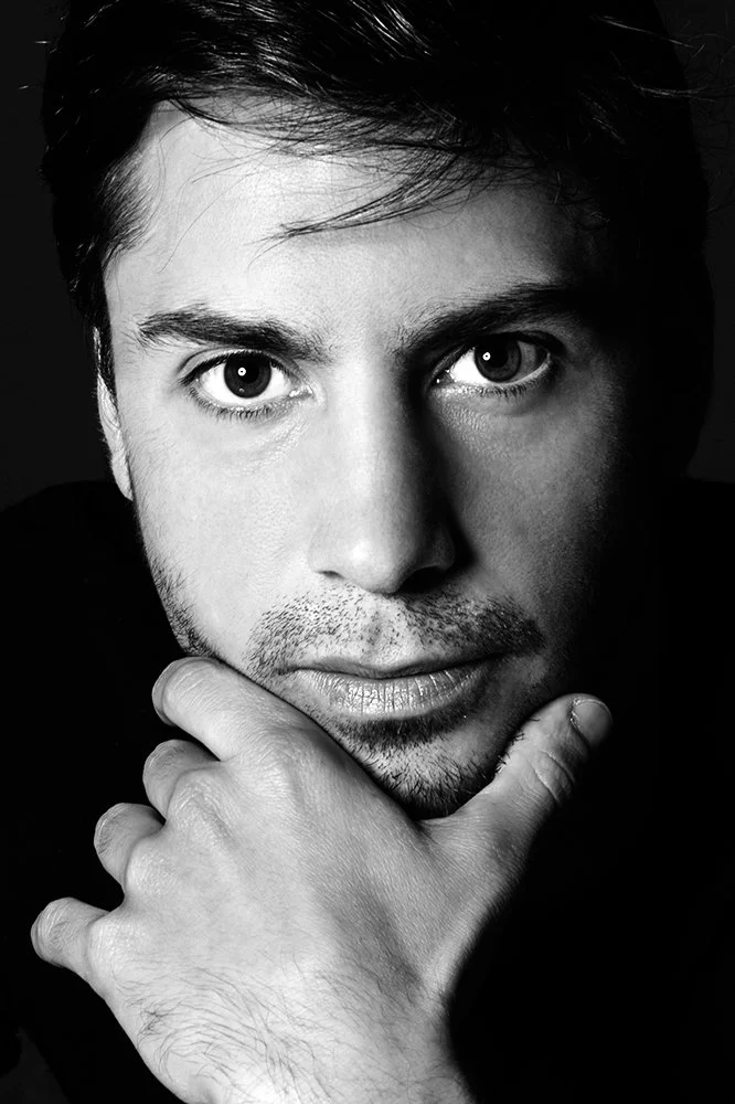 Book Publicité, Book Editorial, Book Comédien, Book Mode, Book Pêtre à Portrer, PAP, Book photo, Photographe professionnelle · Photographe portrait · Photographe corporate · Photographe événementiel · Photographe mariage · Portrait professionnel · Pe