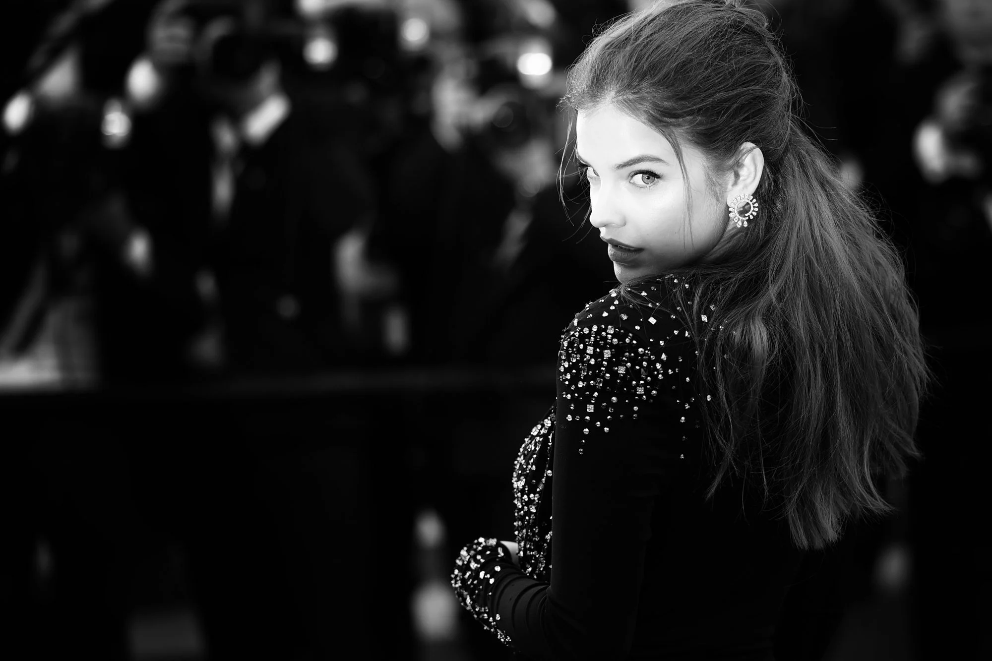 "Burning (Beoning)" Red Carpet Arrivals - The 71st Annual Cannes Film Festival
CANNES, FRANCE - MAY 16: Model Barbara Palvin makes peace signs as she attends the screening of "Burning" during the 71st annual Cannes Film Festival at Palais des Festiva