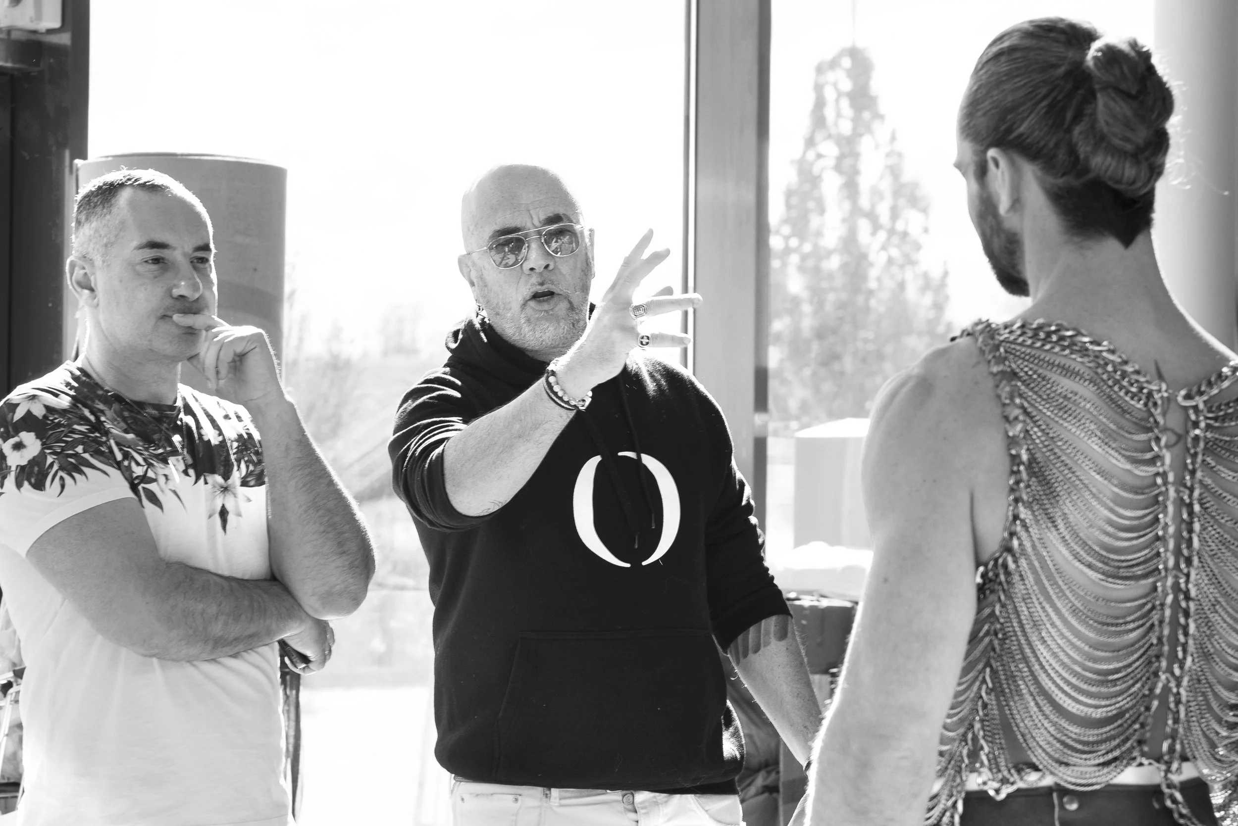 PASCAL OBISPO, Les Dix Commandements, ALBERT COHEN, GIULIANO PEPARINI, VINCENZO PISCOPO, Making-Of, Coulisses, Préparation, Spectacle, Costume, Danse, Chanteur, Juliette Jem, photographe, France, Paris, Italie, ANDREAS
MÜLLER, VERONICA
PEPARINI