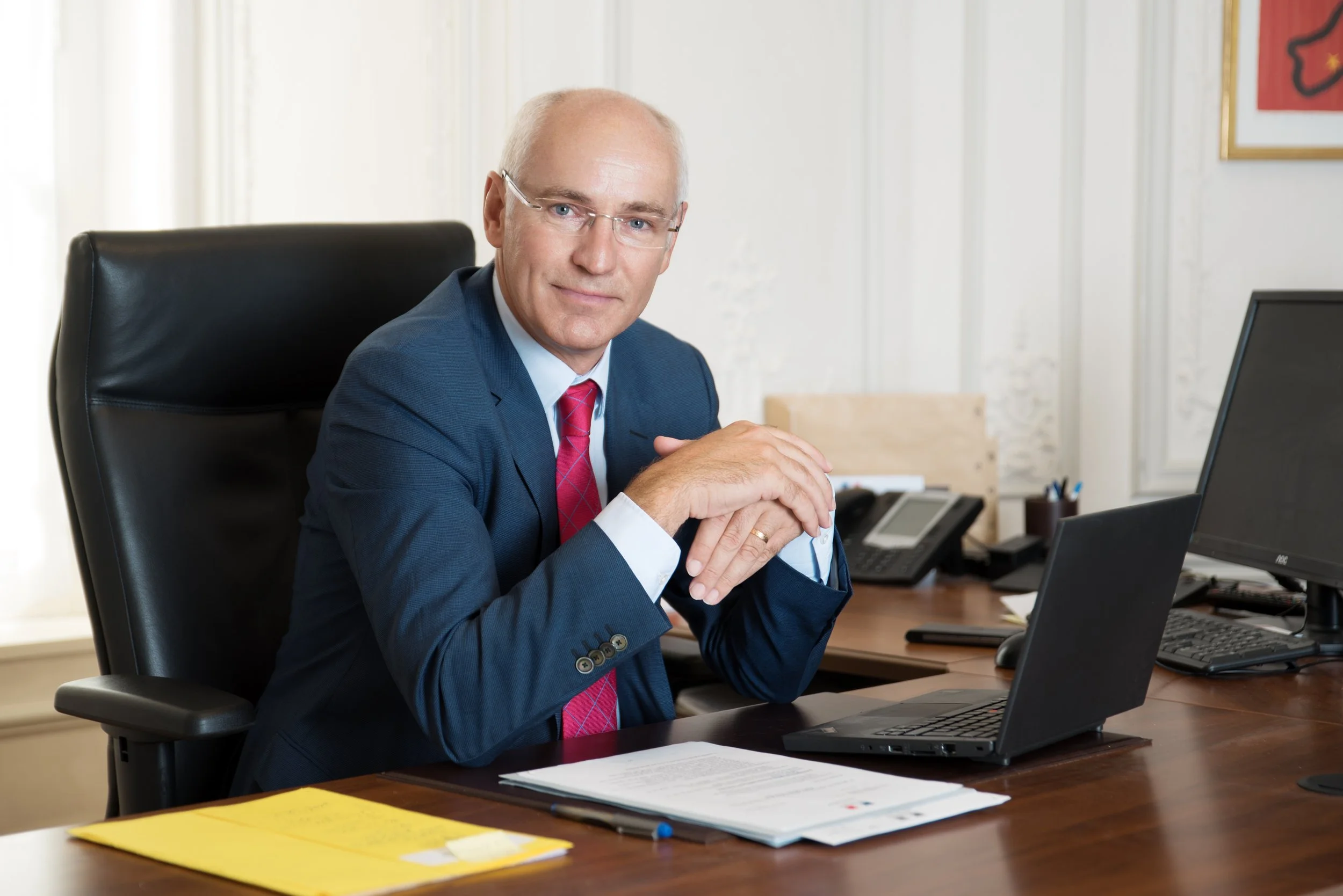 Portrait Professionnel Paris Dirigeant Politique Entreprise Société Paris Perpignan France ; Portrait Professionnel; Paris; Perpignan; Montpellier; France; Sud; Photo; Qualité; Juliette Jem; Avocat; Droit; Toulouse; Entreprise; Professionnel; Narbonn