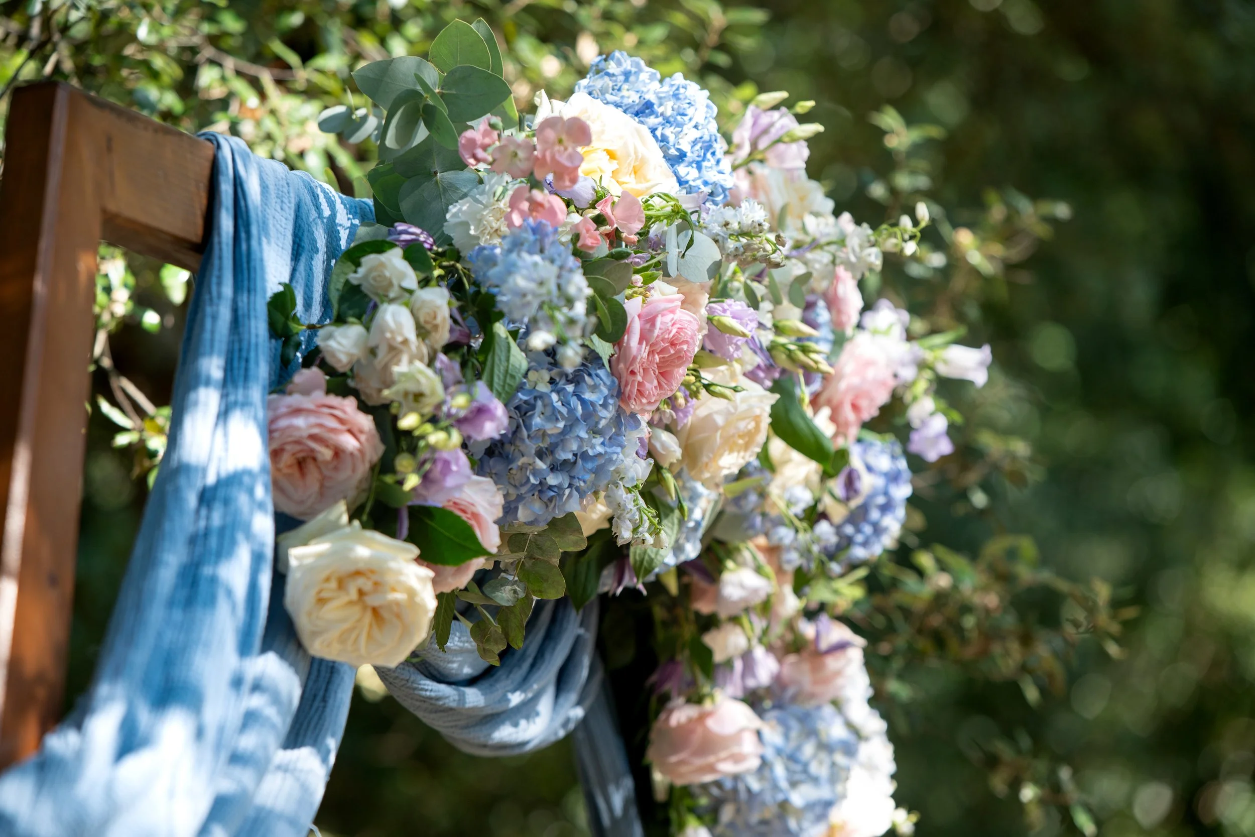 Mariage; France ;  photographe mariage, juliette jem, glamour; chic; française; charme; amour; mariage, wedding; fete, Sud; méditerranée; passion; photo; charme; Paris; Perpignan; Aix-en-Provence; Collioure; Eglise; Plage; alliances; PO; Pyrénées Ori