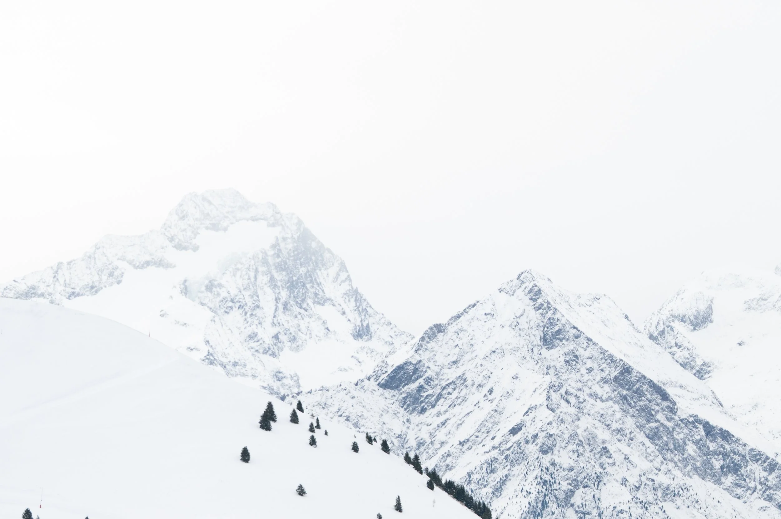 Paysages, Montagne, Mer, Eau, Terre, Lac, Fleur, Nature, Randonnée, Perpignan, Paris, Pyrénées-Orientales, Occitanie, Neige, Halpe d'Huez, ski; Juliette Jem; Photographe; Evènement; Entreprise