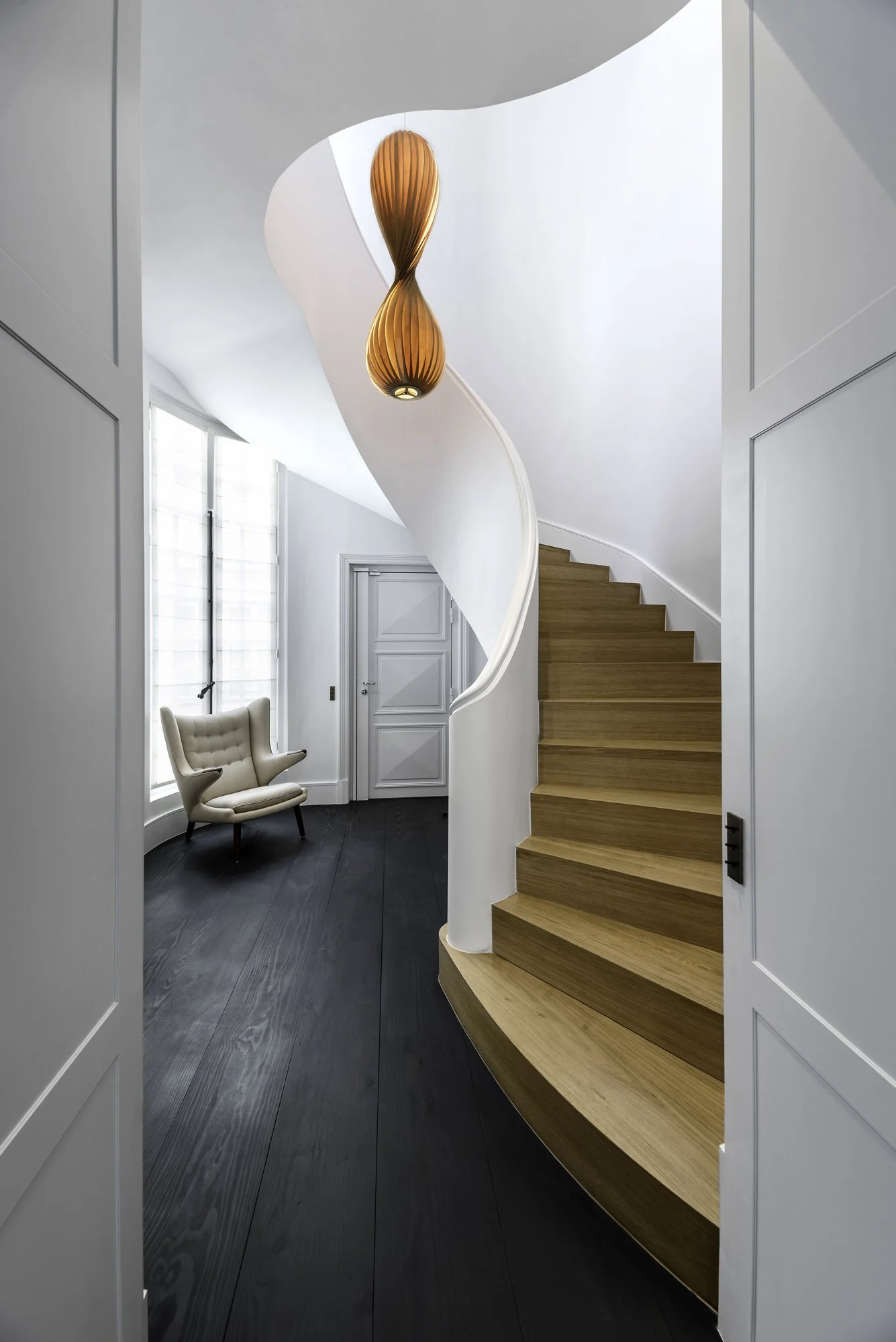 Architecture Intérieur; Architecte; Décorateur; Salon ;Cuisine; Salle de Bain; Marbre; Paris; Perpignan; ©Juliette Jem ; Entreprise, Société, Etude, Notaire, Bureaux Paris; Perpignan; ©Juliette Jem, Locaux, Extérieurs, Photo d’Intérieure, Boutiques, 