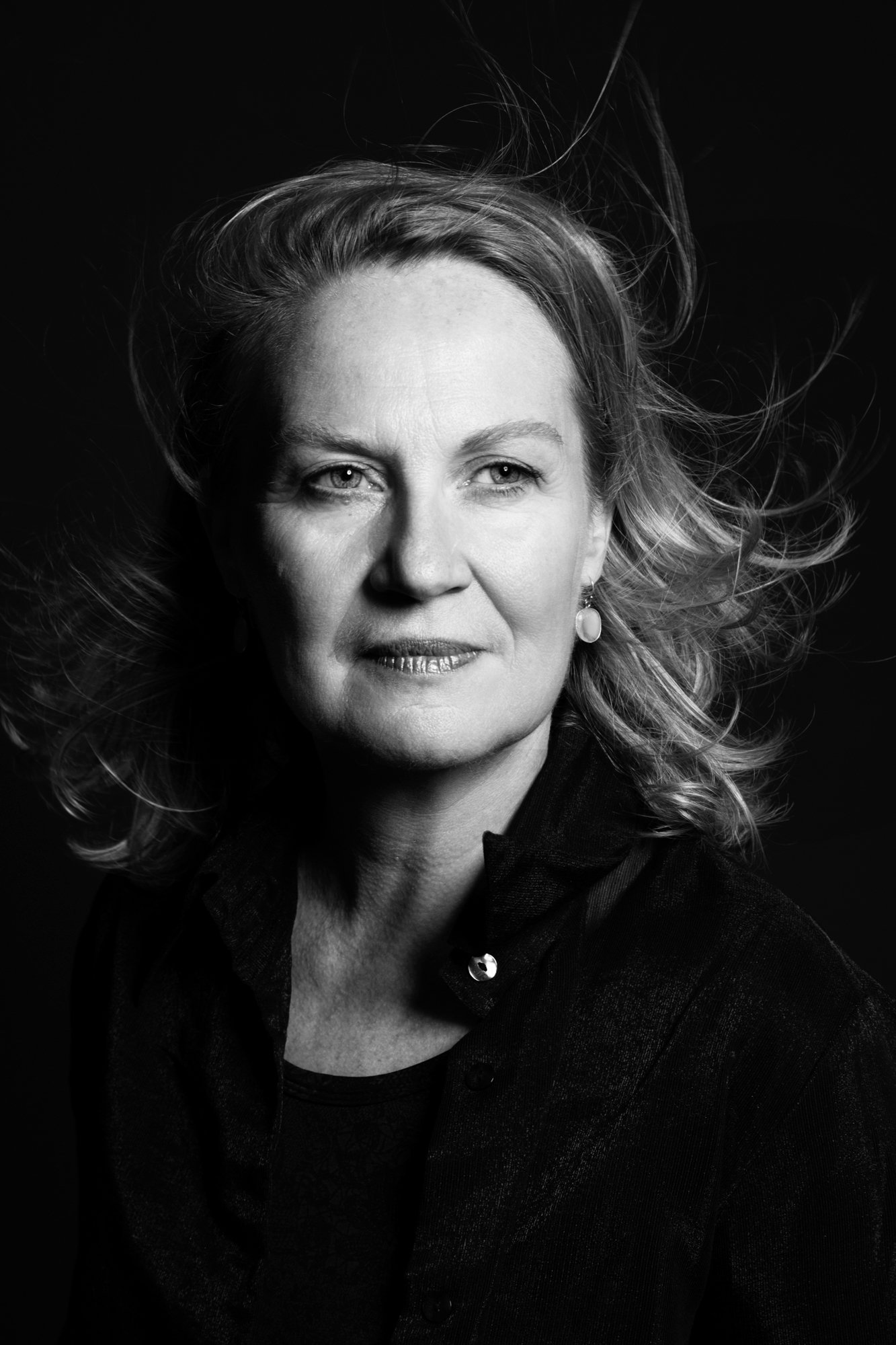 Portrait Professionnel Paris Architecte Entreprise Société Paris Perpignan France; Portrait Professionnel; Paris; Perpignan; Montpellier; France; Sud; Photo; Qualité; Juliette Jem; Avocat; Droit; Toulouse; Entreprise; Professionnel; Narbonne; Méditer