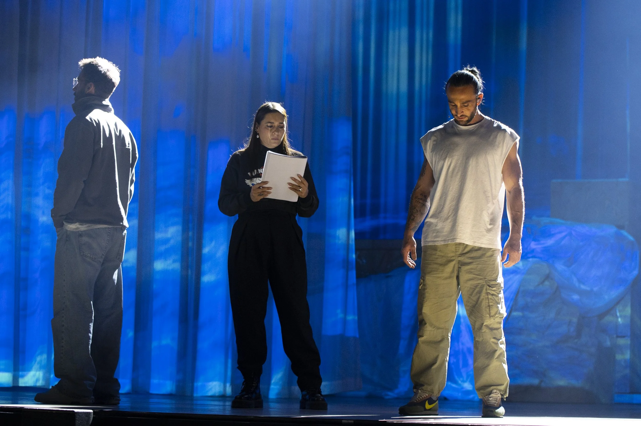 PASCAL OBISPO, Les Dix Commandements, ALBERT COHEN, GIULIANO PEPARINI, VINCENZO PISCOPO, Making-Of, Coulisses, Préparation, Spectacle, Costume, Danse, Chanteur, Juliette Jem, photographe, France, Paris, Italie, ANDREAS
MÜLLER, VERONICA
PEPARINI