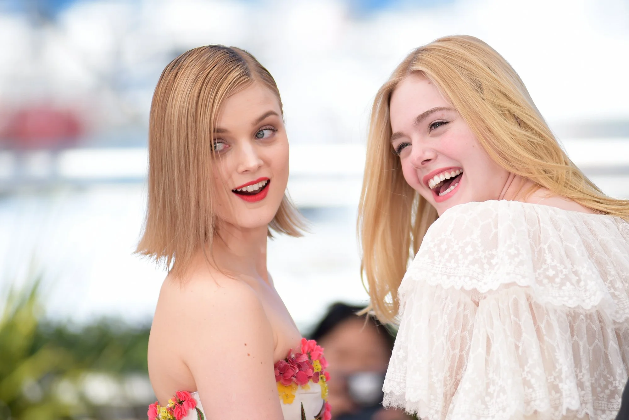 Bella Heathcote Elle Fanning Juliette Jem