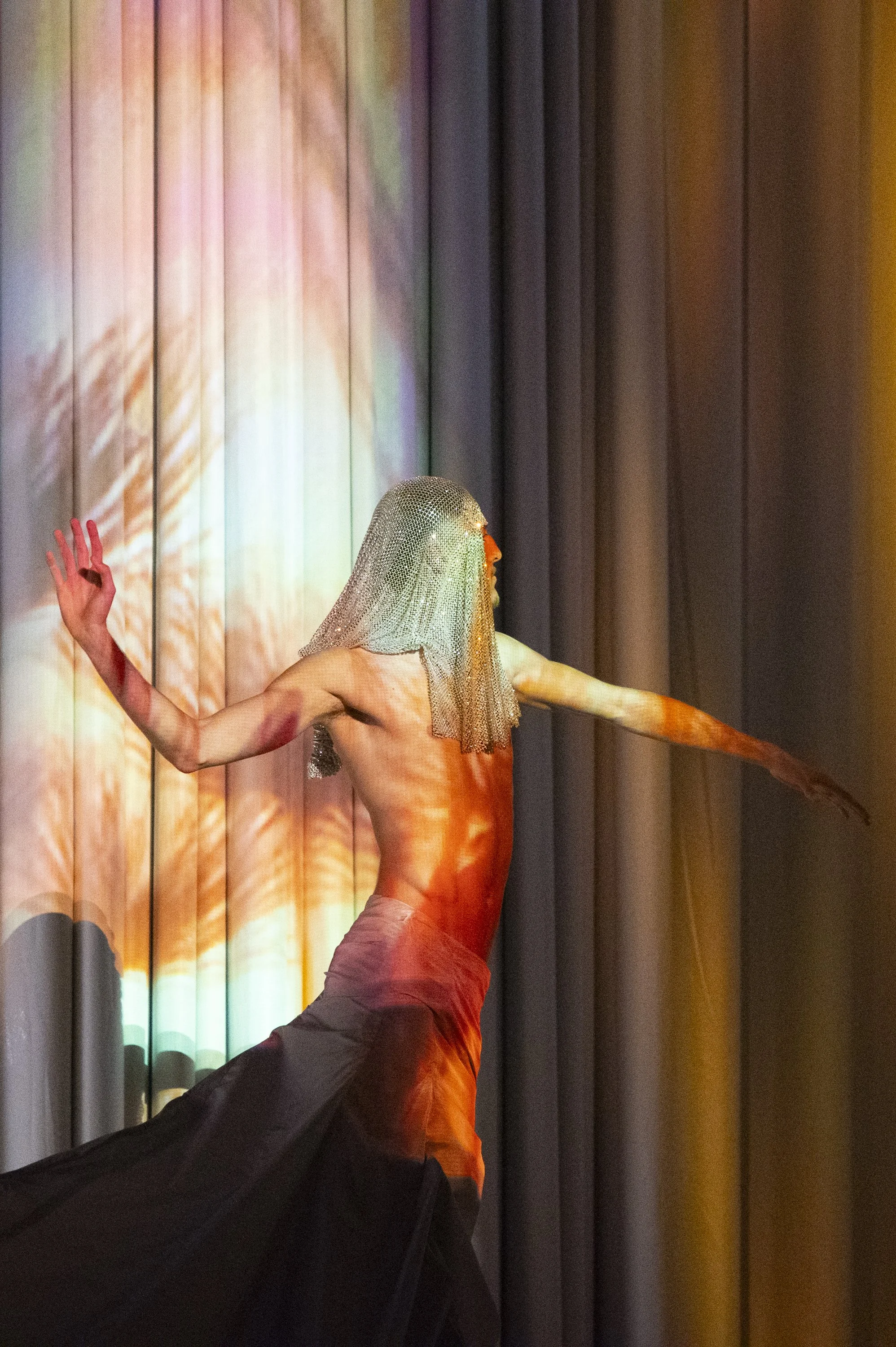 PASCAL OBISPO, Les Dix Commandements, ALBERT COHEN, GIULIANO PEPARINI, VINCENZO PISCOPO, Making-Of, Coulisses, Préparation, Spectacle, Costume, Danse, Chanteur, Juliette Jem, photographe, France, Paris, Italie, ANDREAS
MÜLLER, VERONICA
PEPARINI