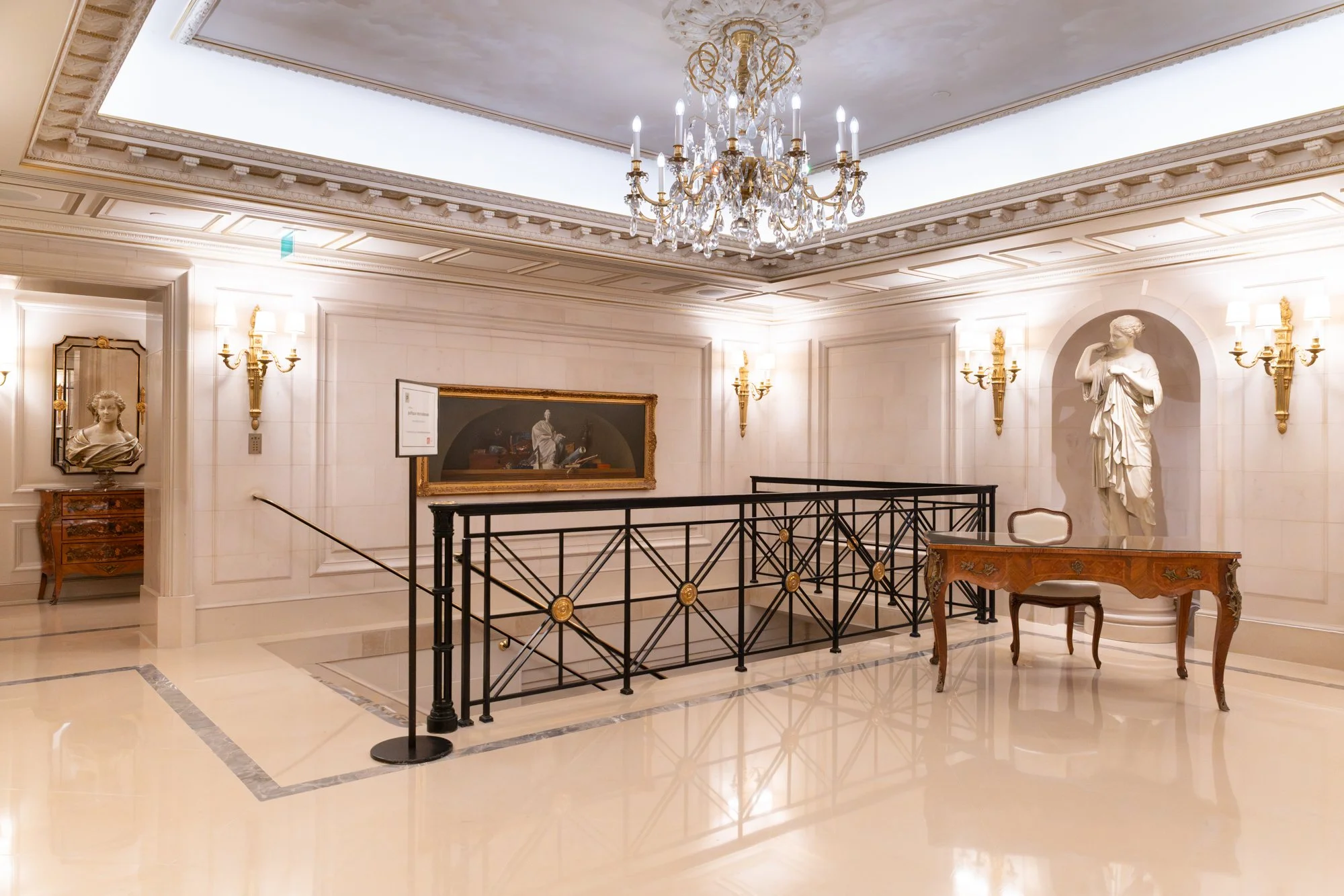 ©Juliette JEM, Banque, Caisse d'Epargne, Campagne Présidentielle 2027, David Lisnard Maire de Cannes, Four Seasons Hôtel George V, Juliette Jem, Paris, Patrick Wasjamn, Petit Déjeuner Débat, Photo, Photo Corporate, Politique, Politique Internationele
