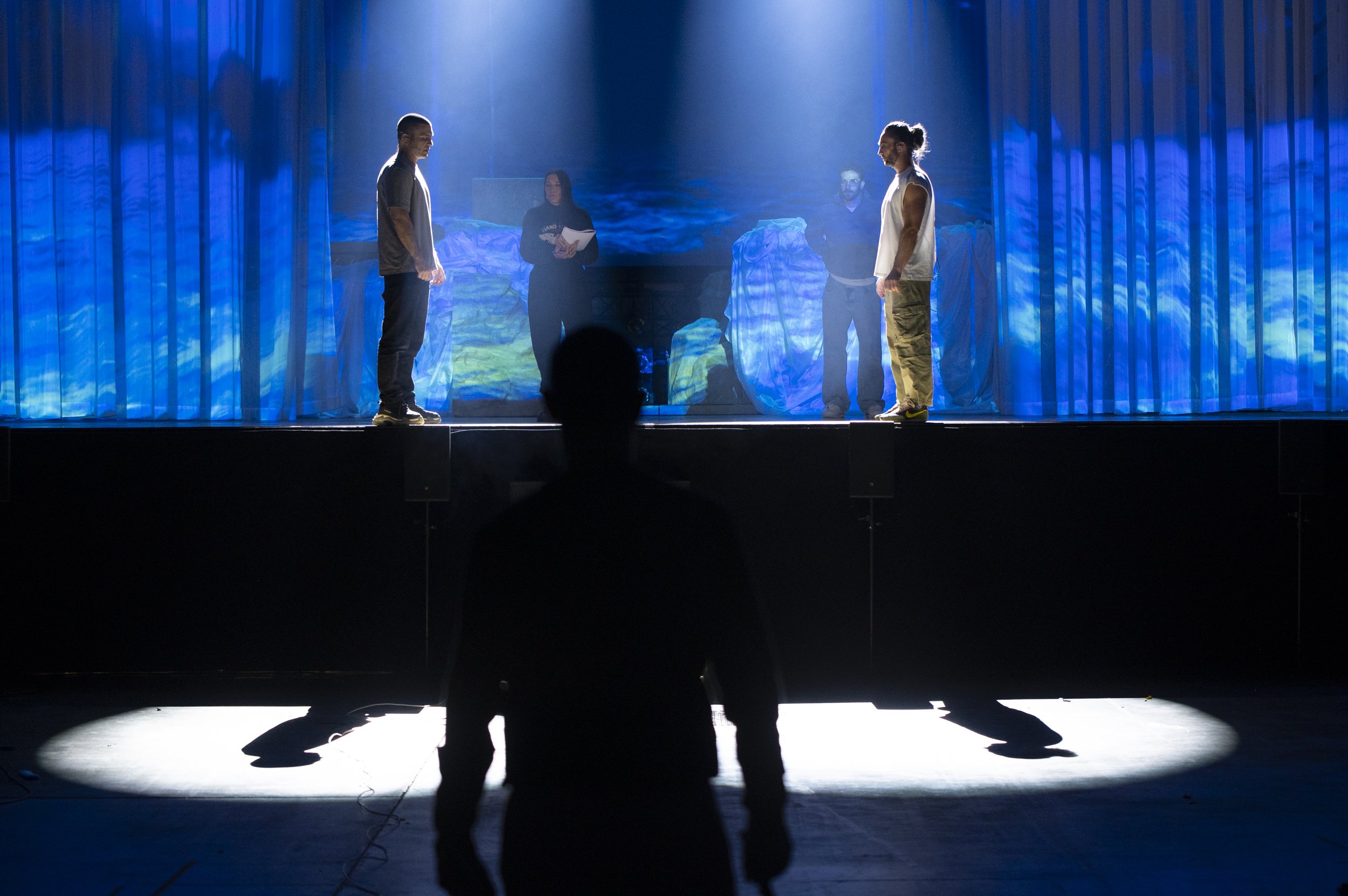 PASCAL OBISPO, Les Dix Commandements, ALBERT COHEN, GIULIANO PEPARINI, VINCENZO PISCOPO, Making-Of, Coulisses, Préparation, Spectacle, Costume, Danse, Chanteur, Juliette Jem, photographe, France, Paris, Italie, ANDREAS
MÜLLER, VERONICA
PEPARINI