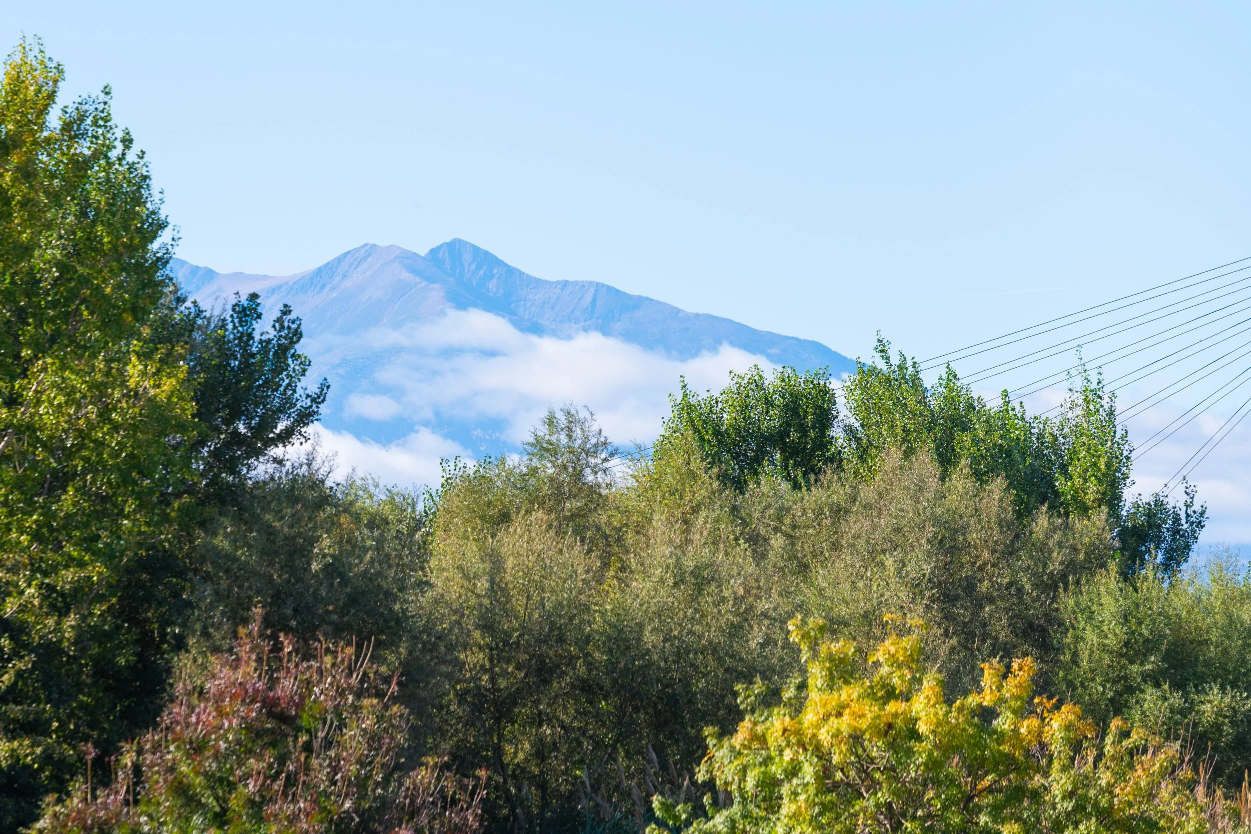 Paysages, Montagne, Mer, Eau, Terre, Lac, Fleur, Nature, Randonnée, Perpignan, Paris, Pyrénées-Orientales, Occitanie, Neige, Halpe d'Huez, ski; Juliette Jem; Photographe; Evènement; Entreprise