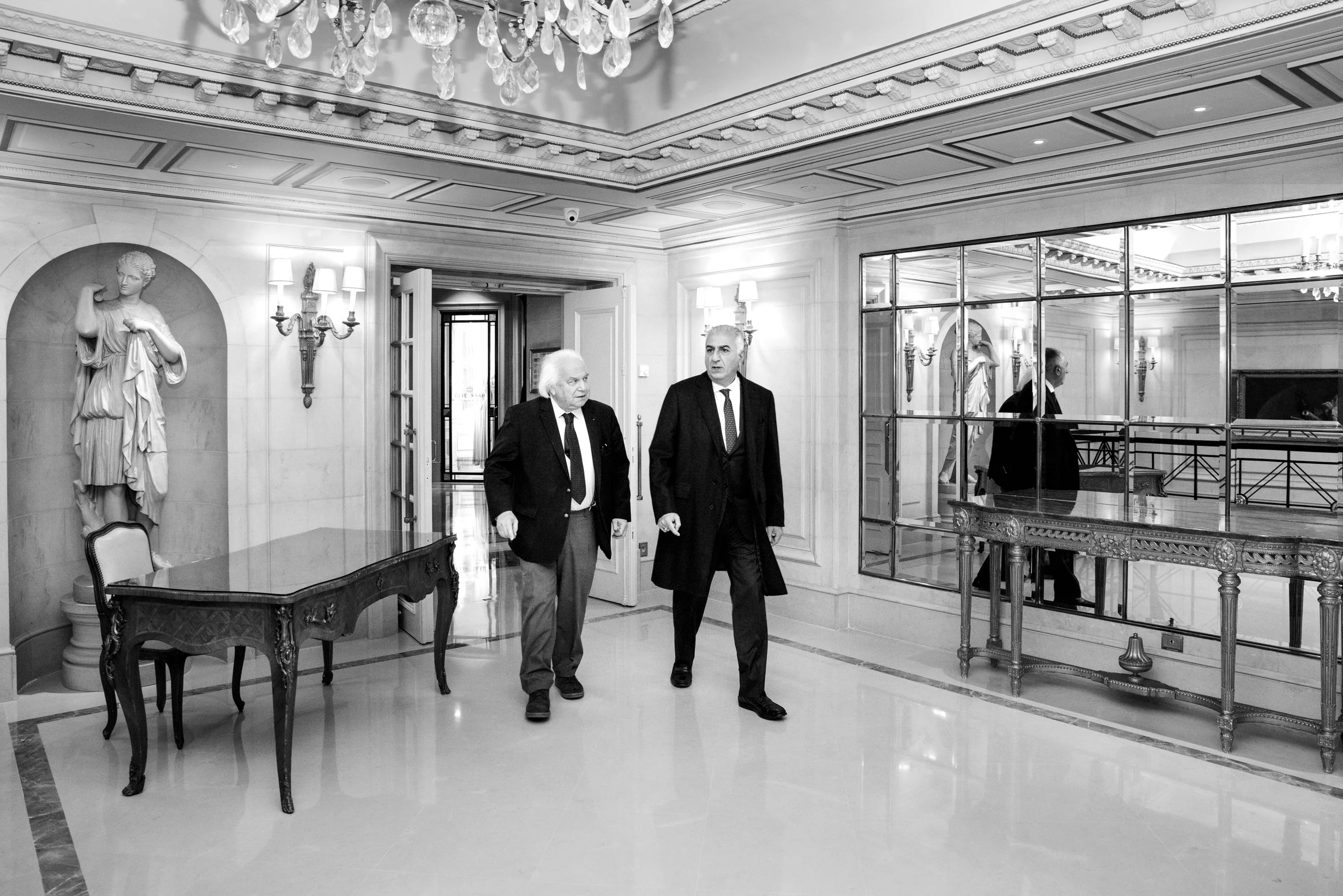 Mohammad Reza Pahlavi; La Revue Internationale Politique ; George V; Four Saisons ; Paris ; Event ; Chah d'Iran: Prince d'Iran; Débat ; Politique; Evènement; entreprise; Juliette Jem; Perpignan; Paris; Pyrénées Orientales, Hotel; Sud; France; Méditer