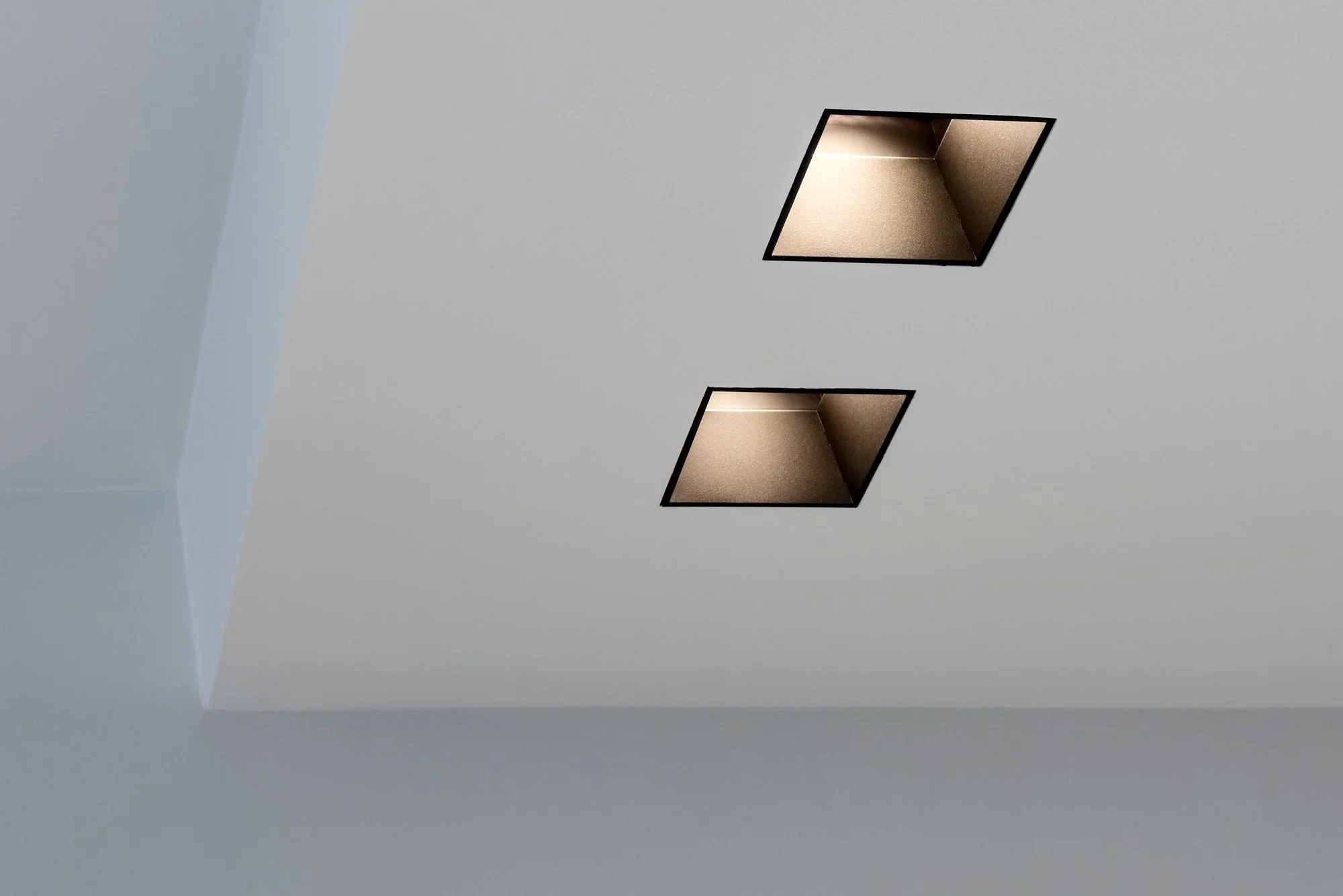 Architecture Intérieur; Architecte; Décorateur; Salon ;Cuisine; Salle de Bain; Marbre; Paris; Perpignan; ©Juliette Jem ; Entreprise, Société, Etude, Notaire, Bureaux Paris; Perpignan; ©Juliette Jem, Locaux, Extérieurs, Photo d’Intérieure, Boutiques, 