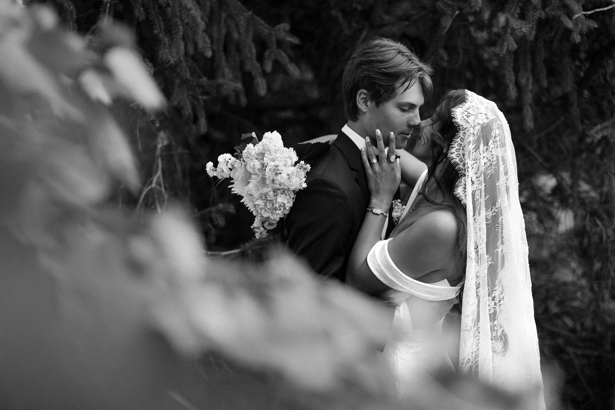 Victoria and Carter - previews-6698.jpg