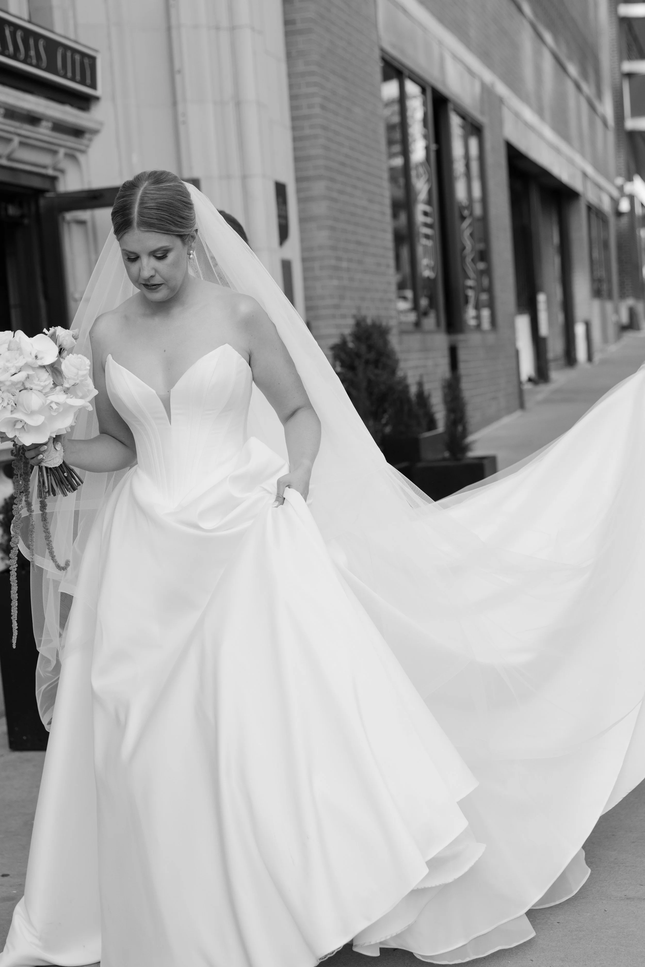 Kansas City Wedding Hotel KC38.jpg