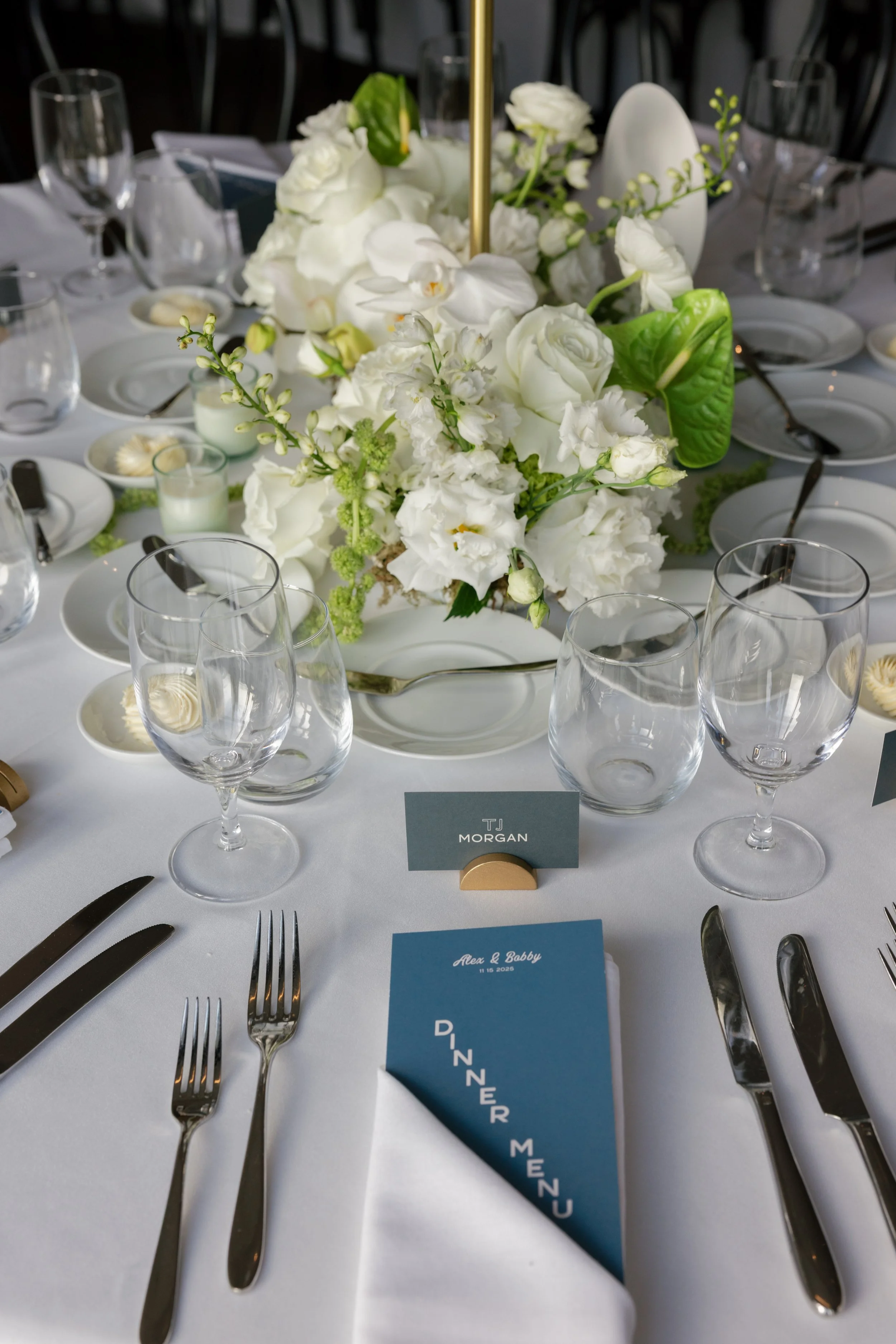 FRONT PAGE Kansas City Wedding Hotel KC4.jpg