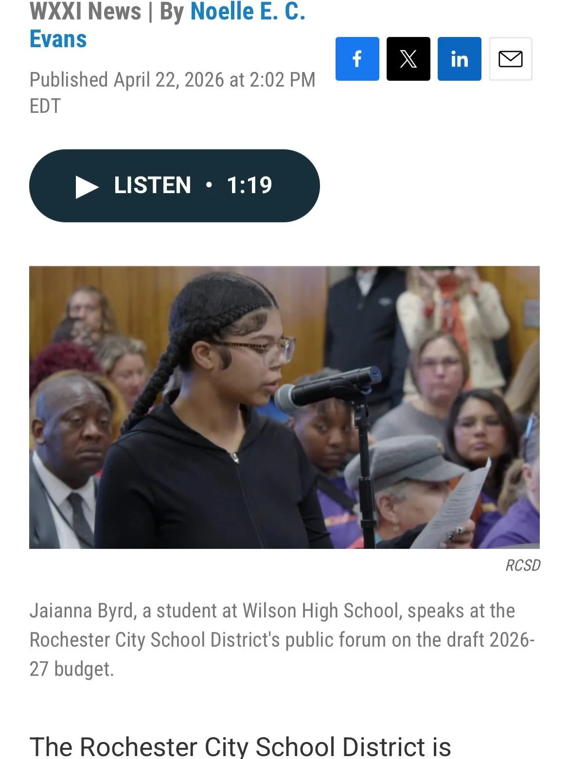West side Youth Organizer Jaianna recently spoke at the @rcsdnys budget hearing. She expressed the importance of having quality staff&mdash;social workers and counselors&mdash;to support youth and their mental health needs.

#changestartswithyouth
#t