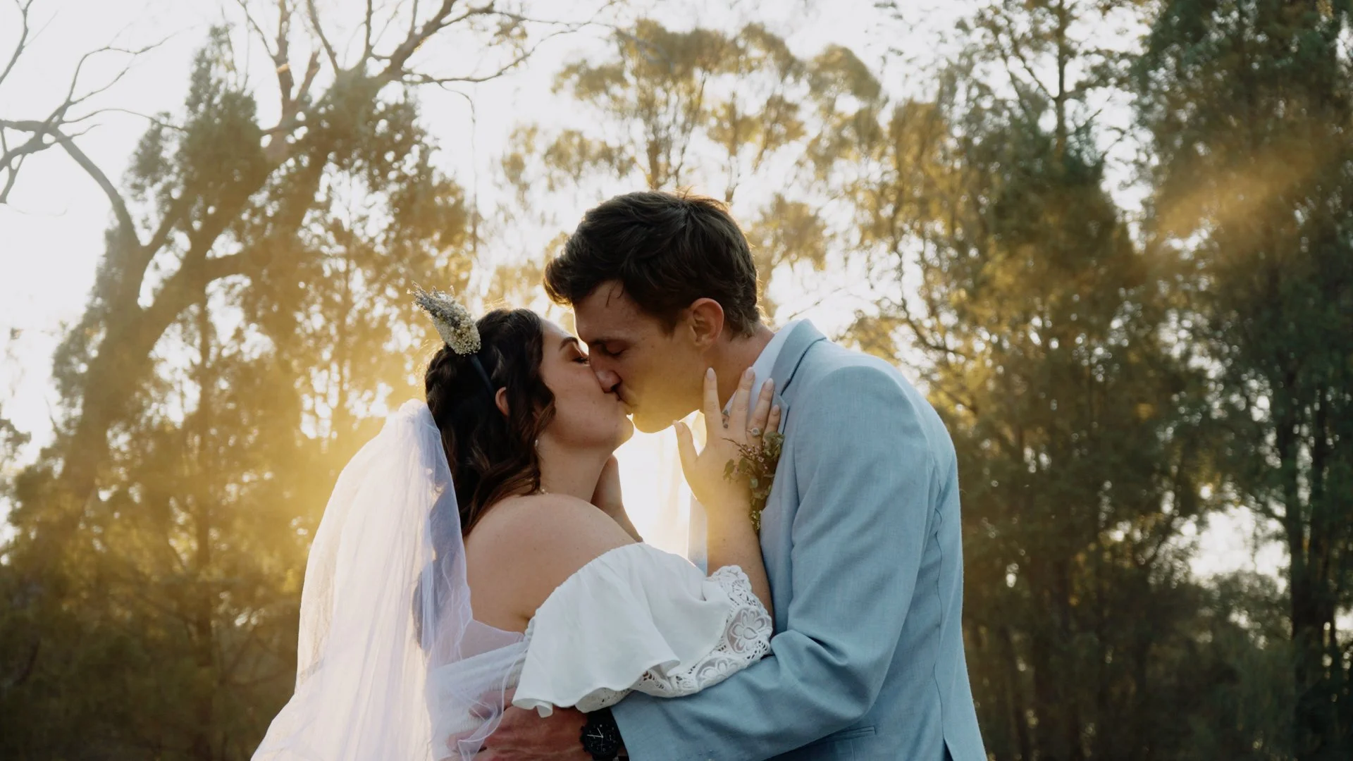 Dan-and-Selena.Still001.jpg