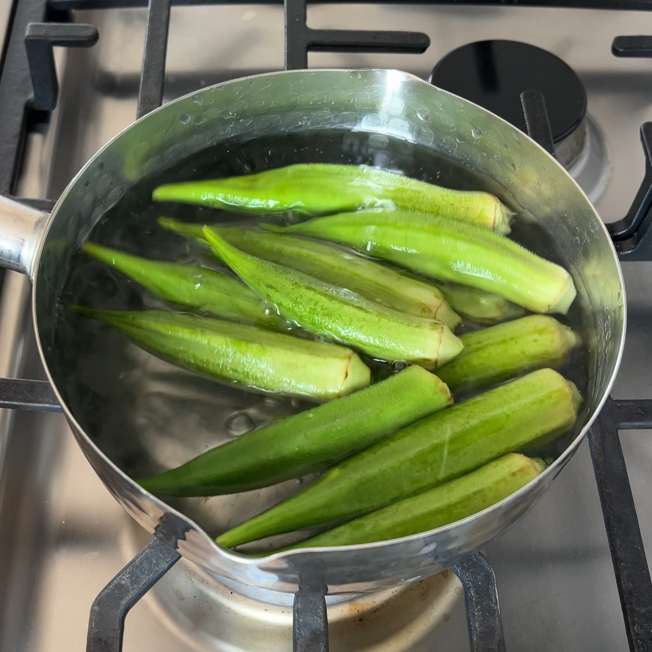 okra+salad+3.png