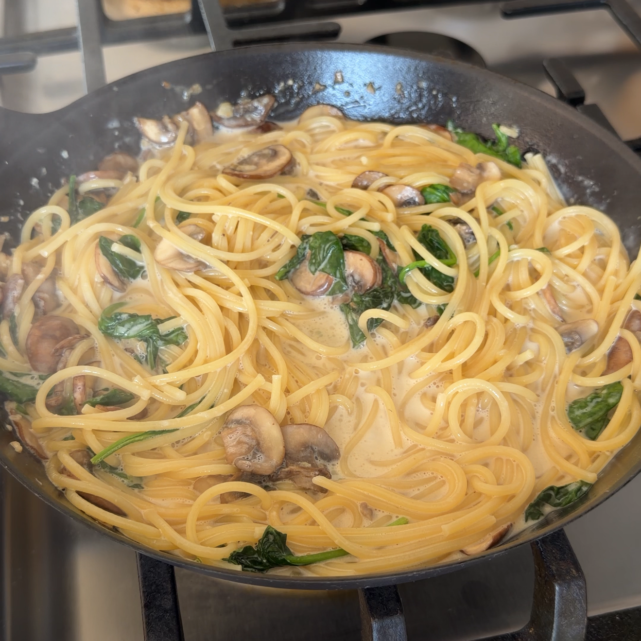 creamy+miso+mushroom+pasta3.png