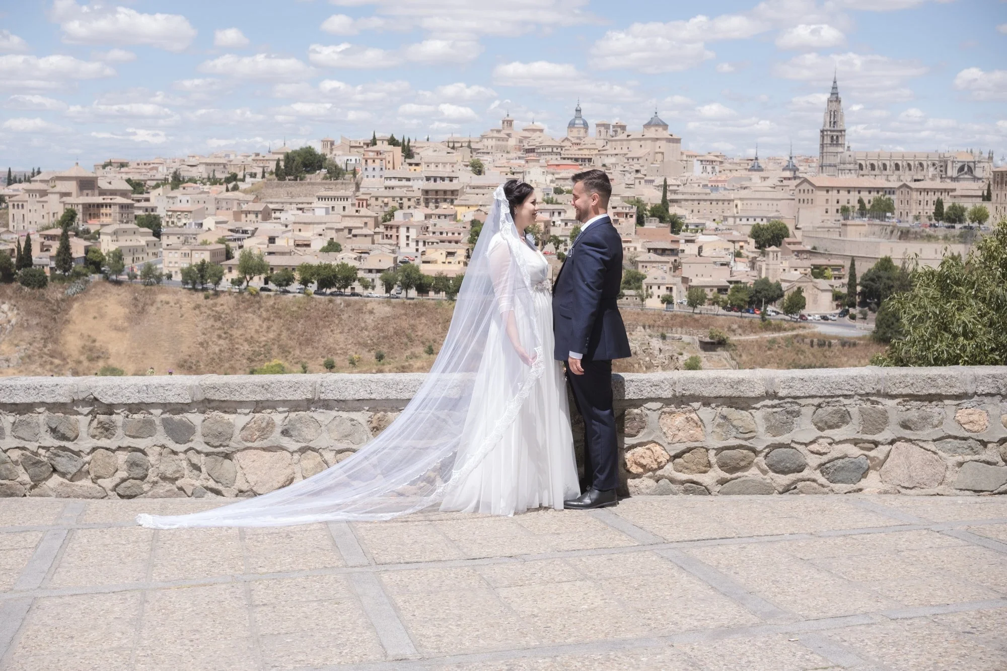 0341_JG_Toledo2024_FA03M2_SesionPareja_JudithGabriel_Highlights_sRGB.jpg