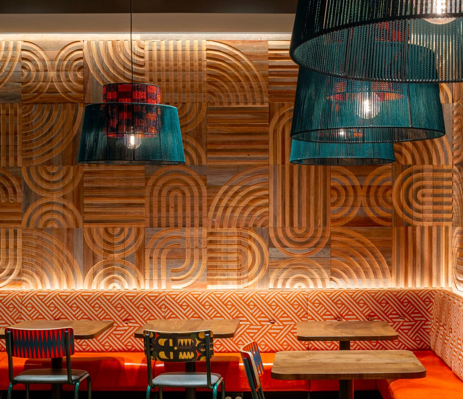 Nando’s Restaurant Interior Design | Fusion Design and Architecture ...