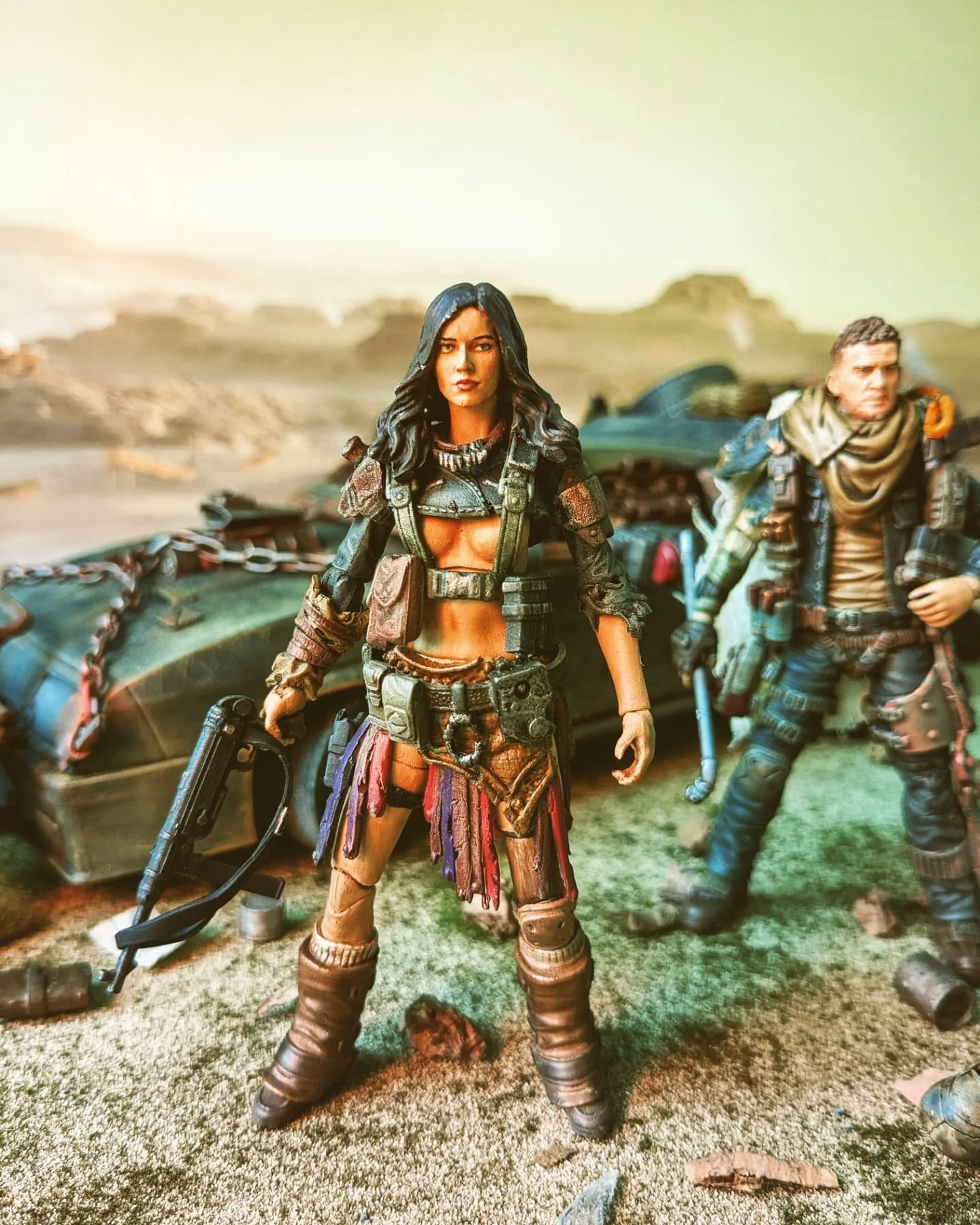 Mad Megan &amp; Max.
.
.
.
.
.
.
.
.
.
#postapocalyptic #customactionfigures #toyphotography #toypiccommunity #postapocalypse #actionfigures #actionfigurephotography #zombie #118scale #one18thtoylove #gijoe #zombielab #375inch #diorama #fallout #acid