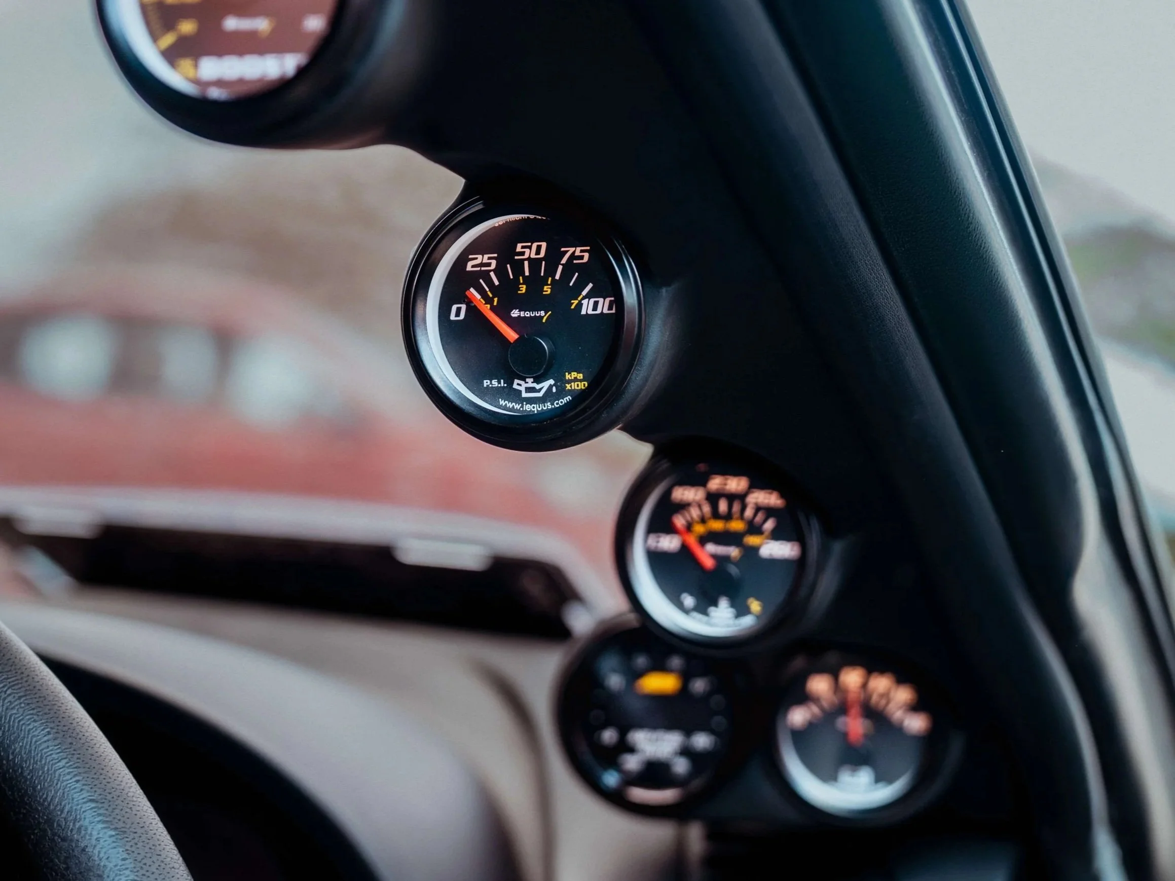 Nissan G35 Gauge Pods