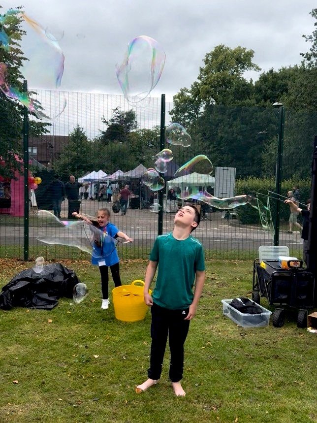 Bubble Entertainers Cheshire Stockport Manchester